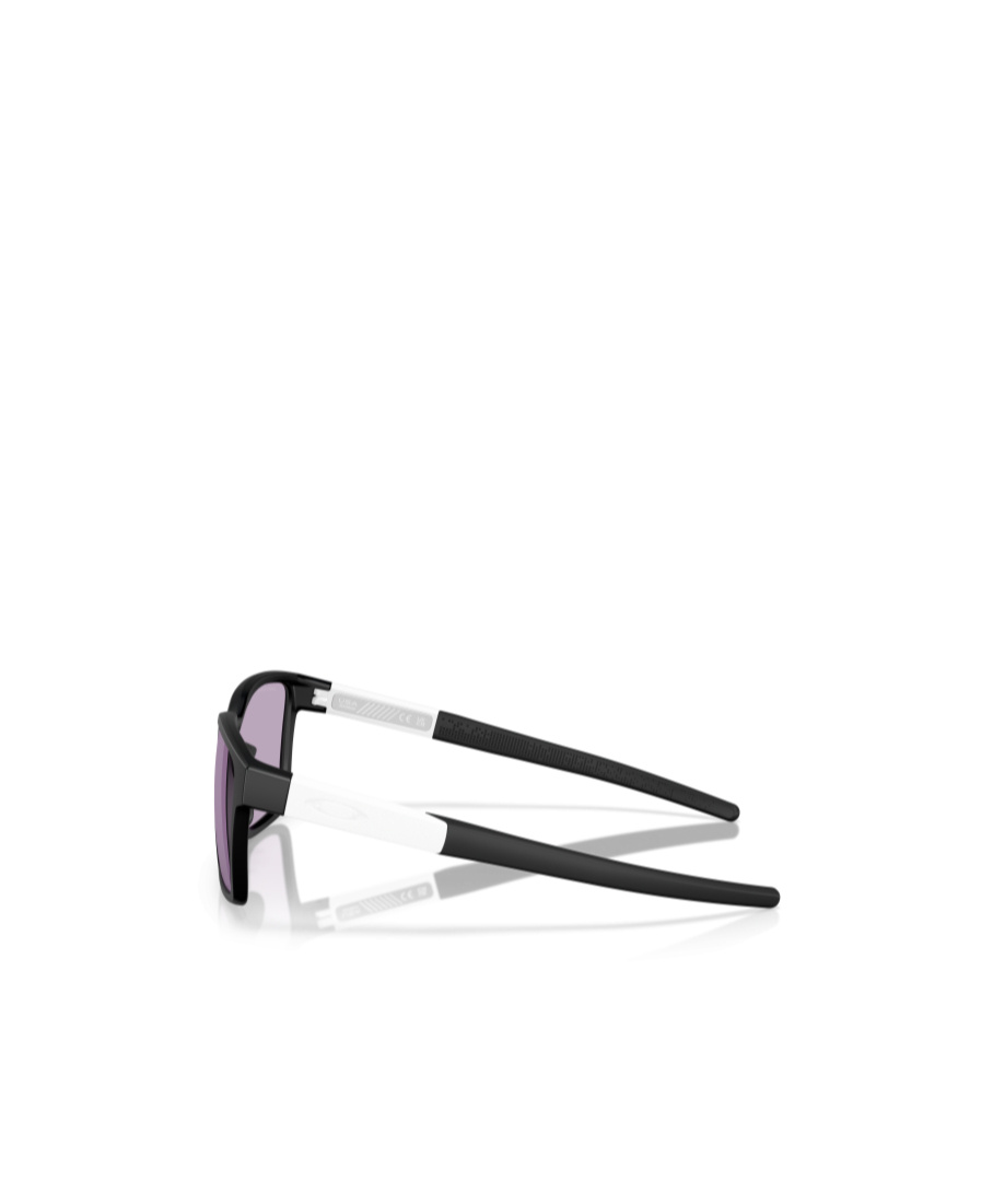 Oakley Actuator Sunglasses In Purple