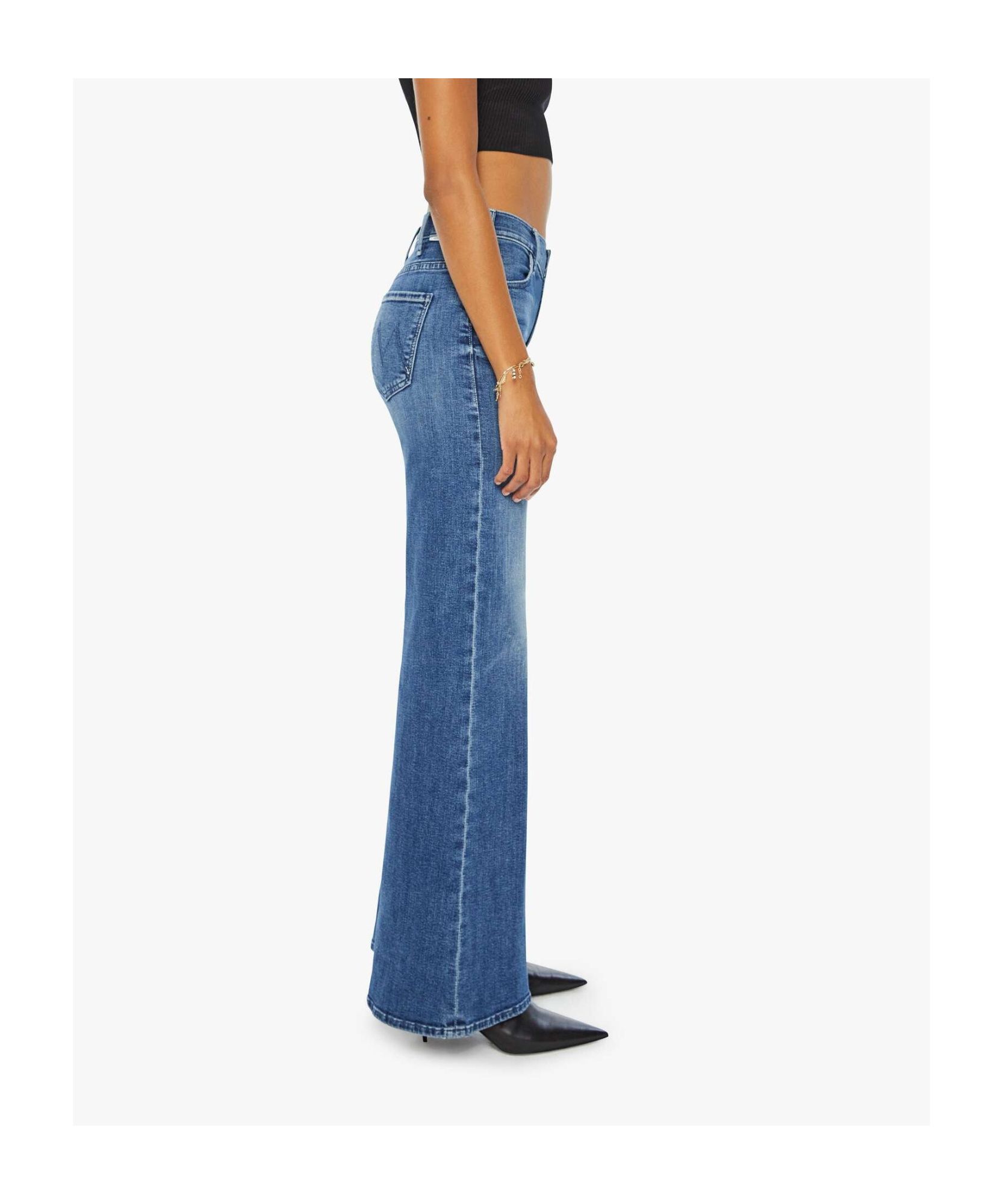Mother The Ditcher Roller Sneak Jeans In Blue