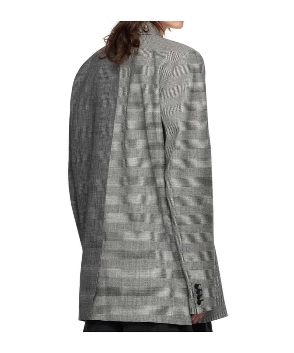 Vetements Split Deconstructed Tailored Button-down Suit Coat In Gray