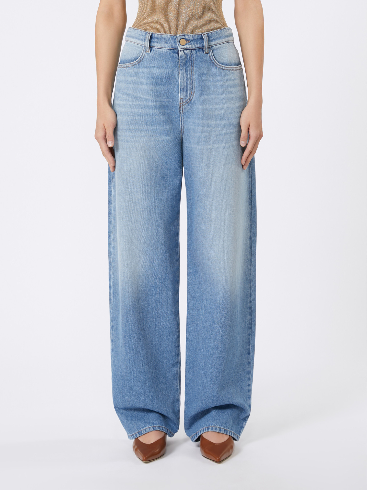 Max Mara Mid Rise Oversized Jeans In Light Blue In Blue