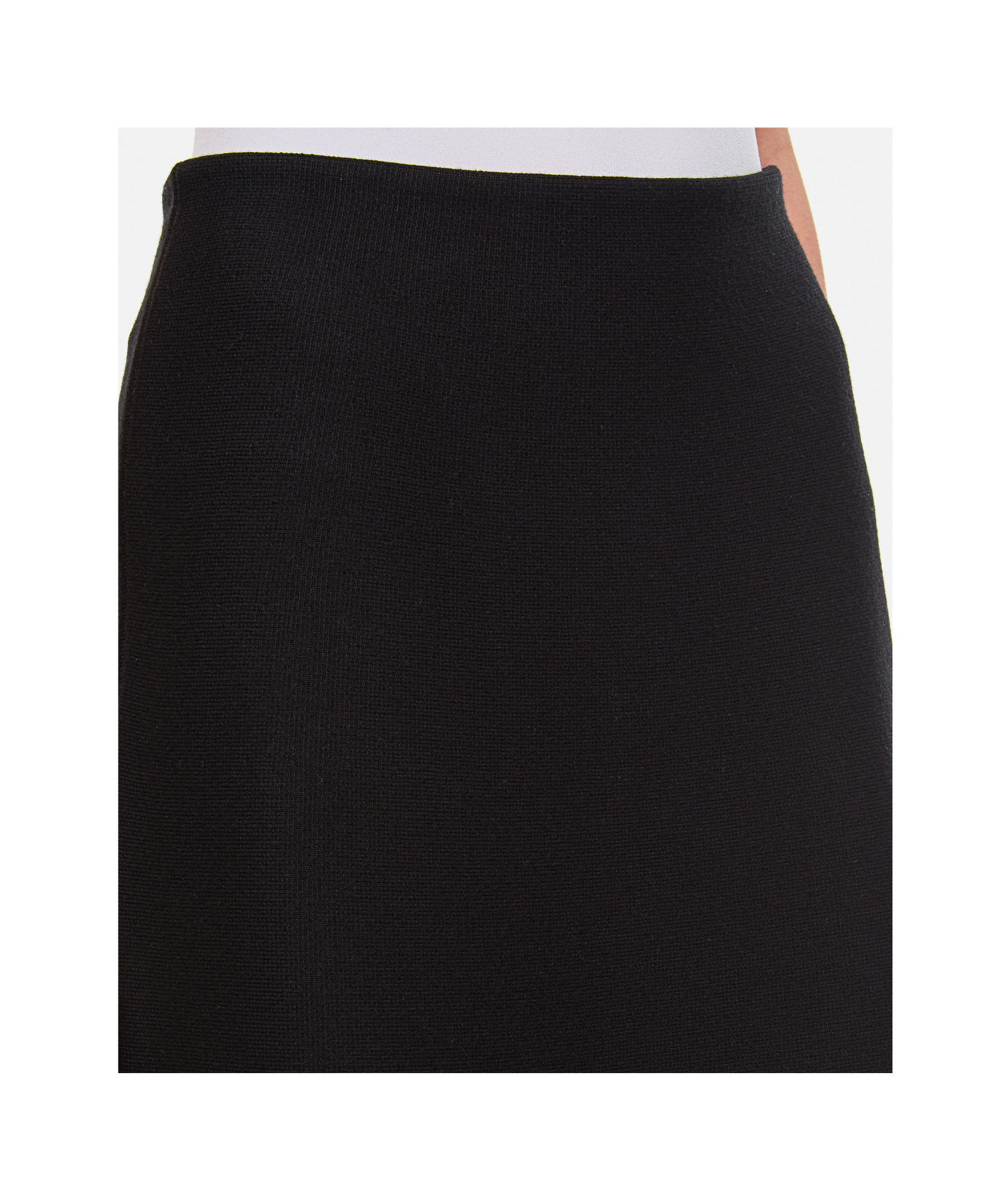Gabriela Hearst Manuela Crepe Midi Skirt In Black
