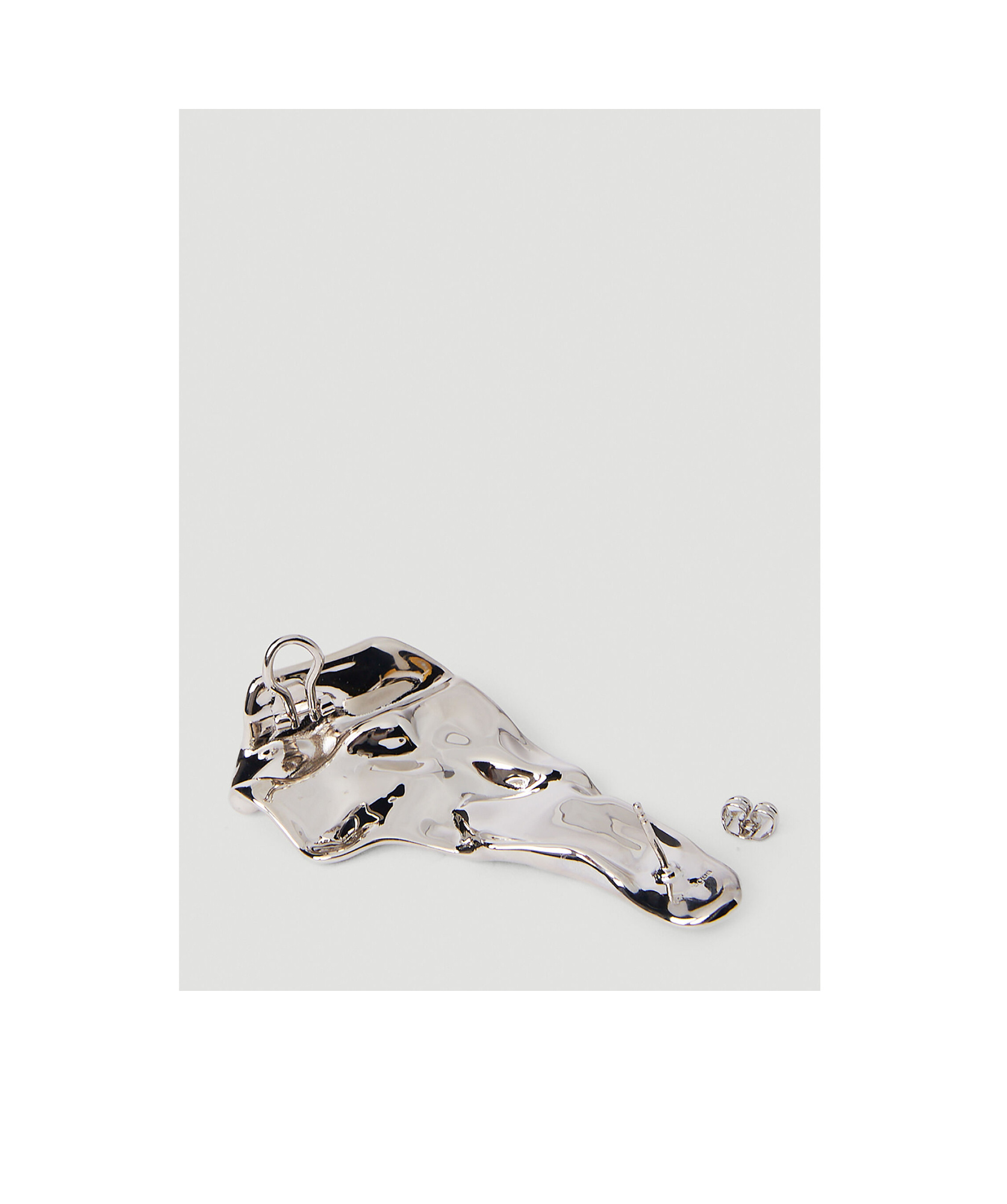 Courrèges Crash Ear Cuff In Gray