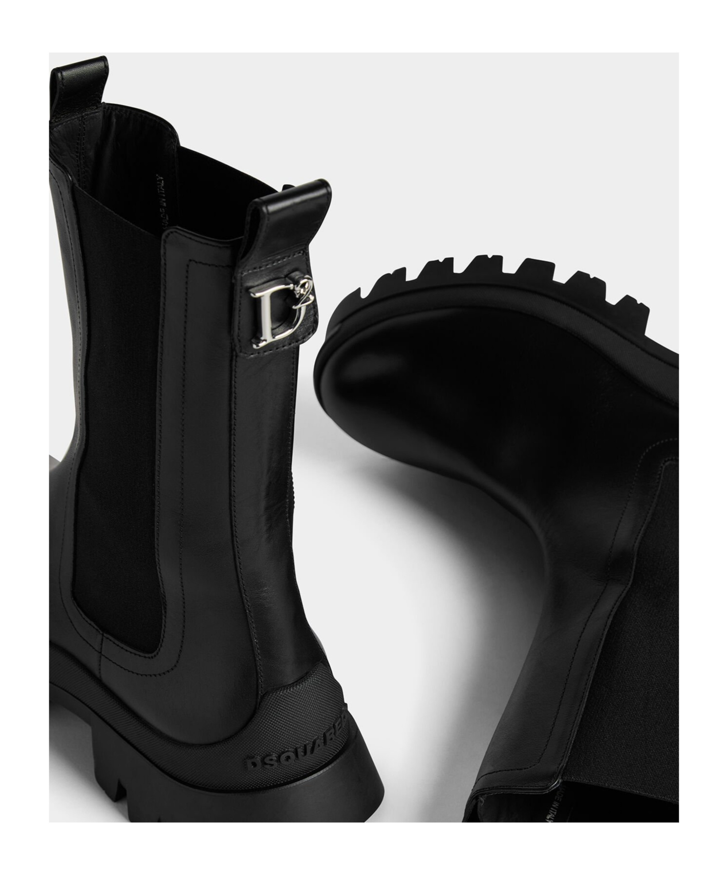 Dsquared2 Leather D2 Statement Chelsea Booties In Black