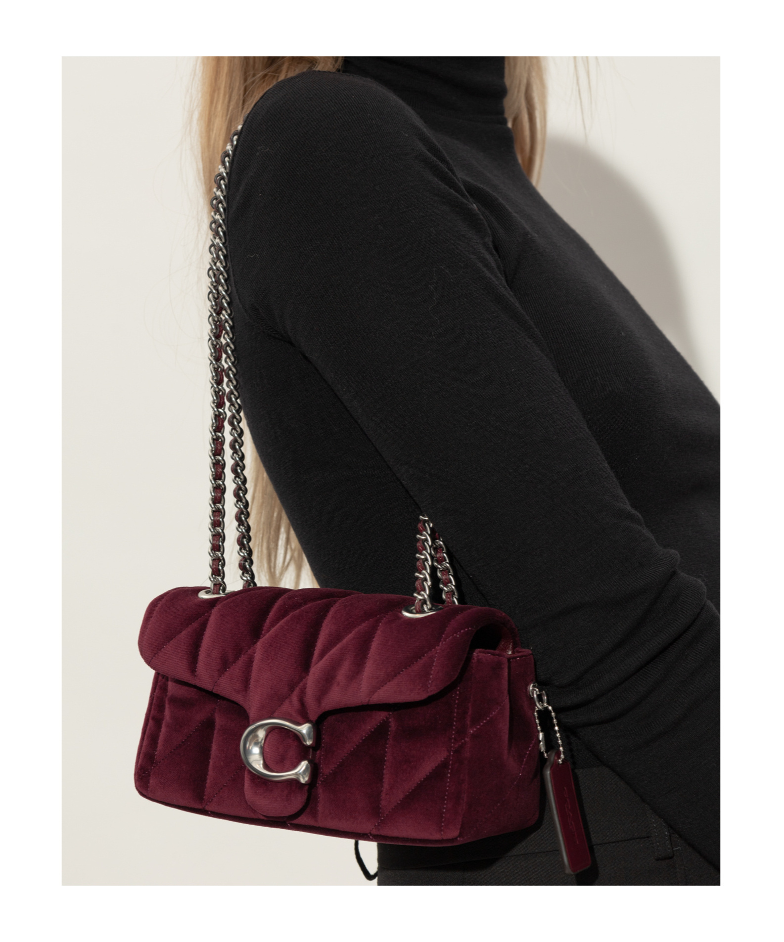 Coach Flip Shoulder Bag In Brown