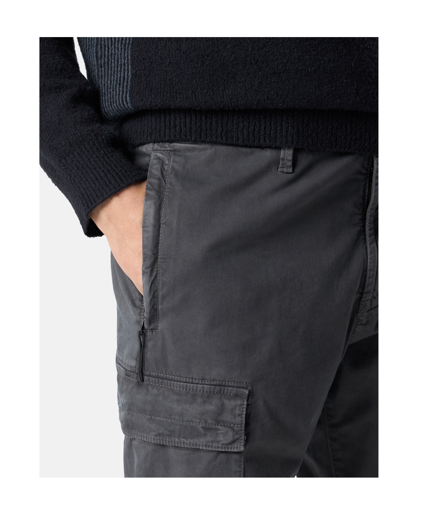 Stone Island Compass-motif Cargo Trousers In Black