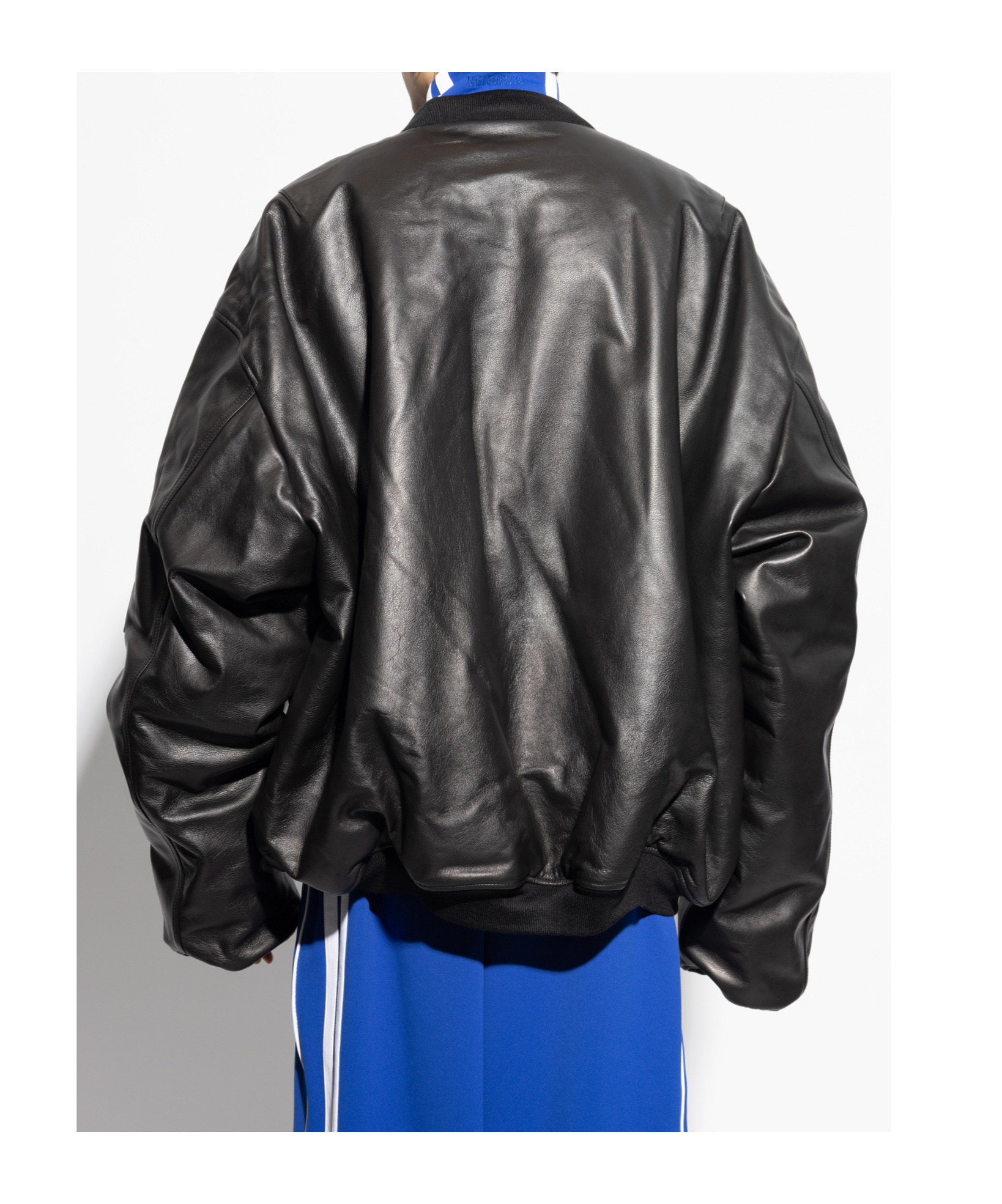 Vetements Long Sleeve Leather Jacket In Black