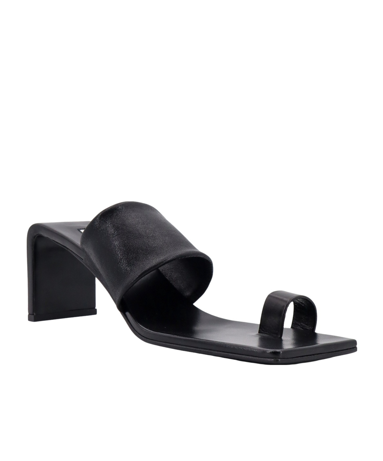 Jil Sander 50 Leather Ring-toe Sandals In Black