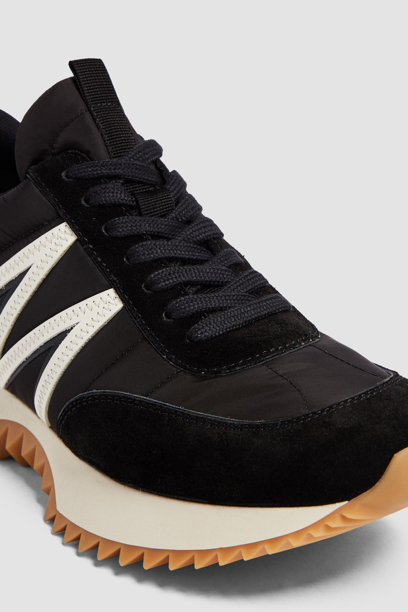 Moncler Pacey Sneakers In Black