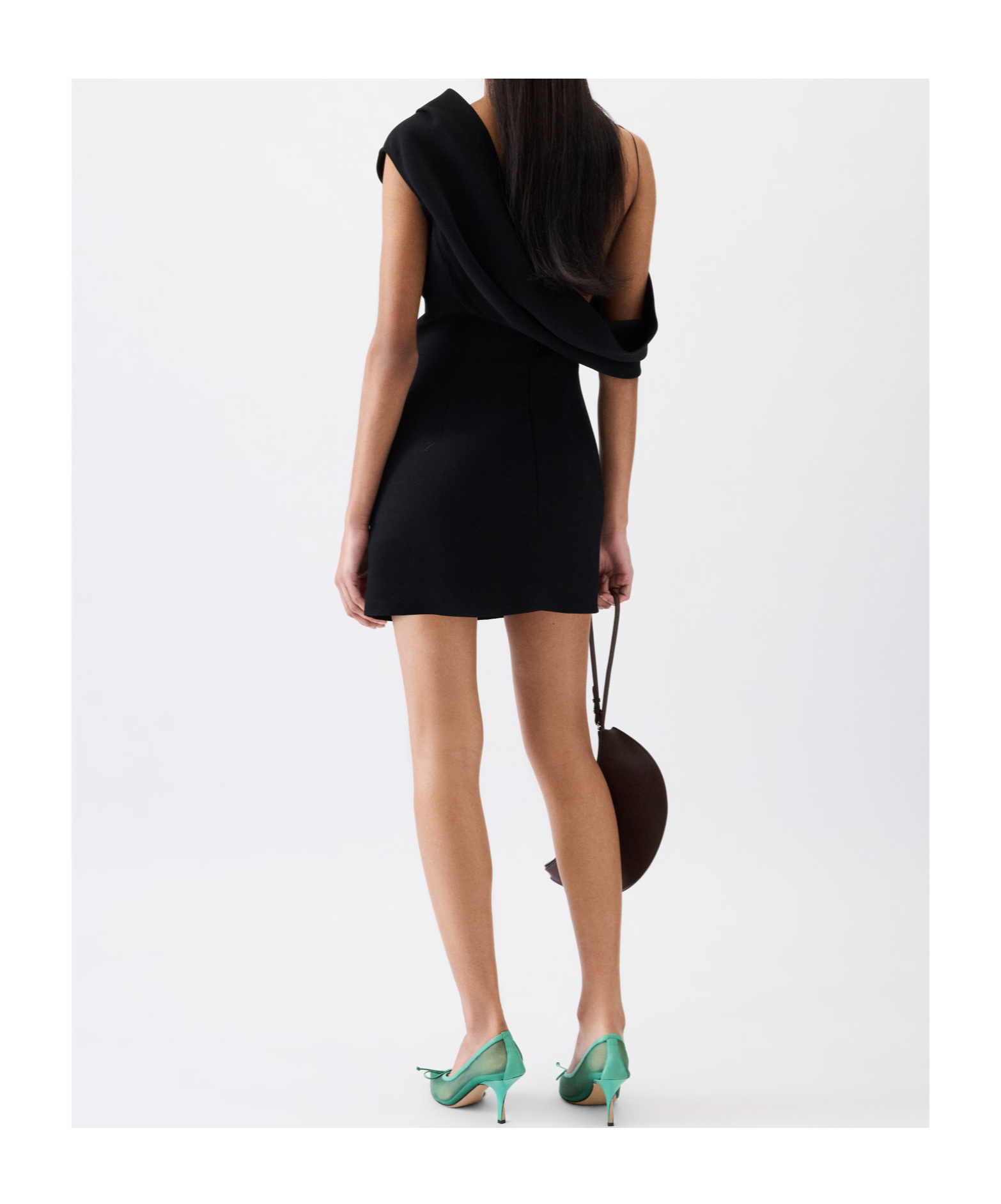 Jacquemus Pesce Draped One-shoulder Mini Dress In Black