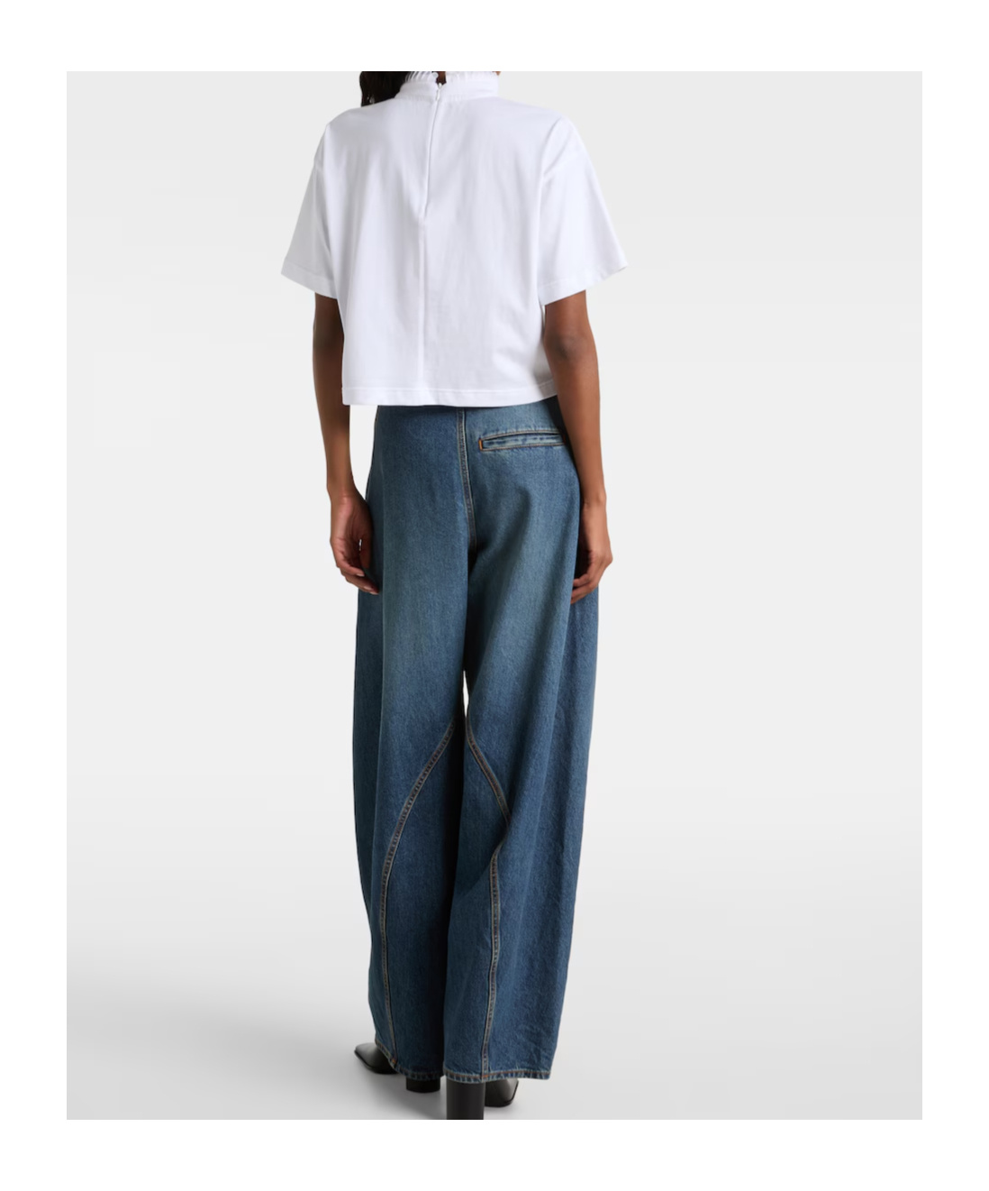 Alaïa Cropped Cotton Jersey Turtleneck Top In White