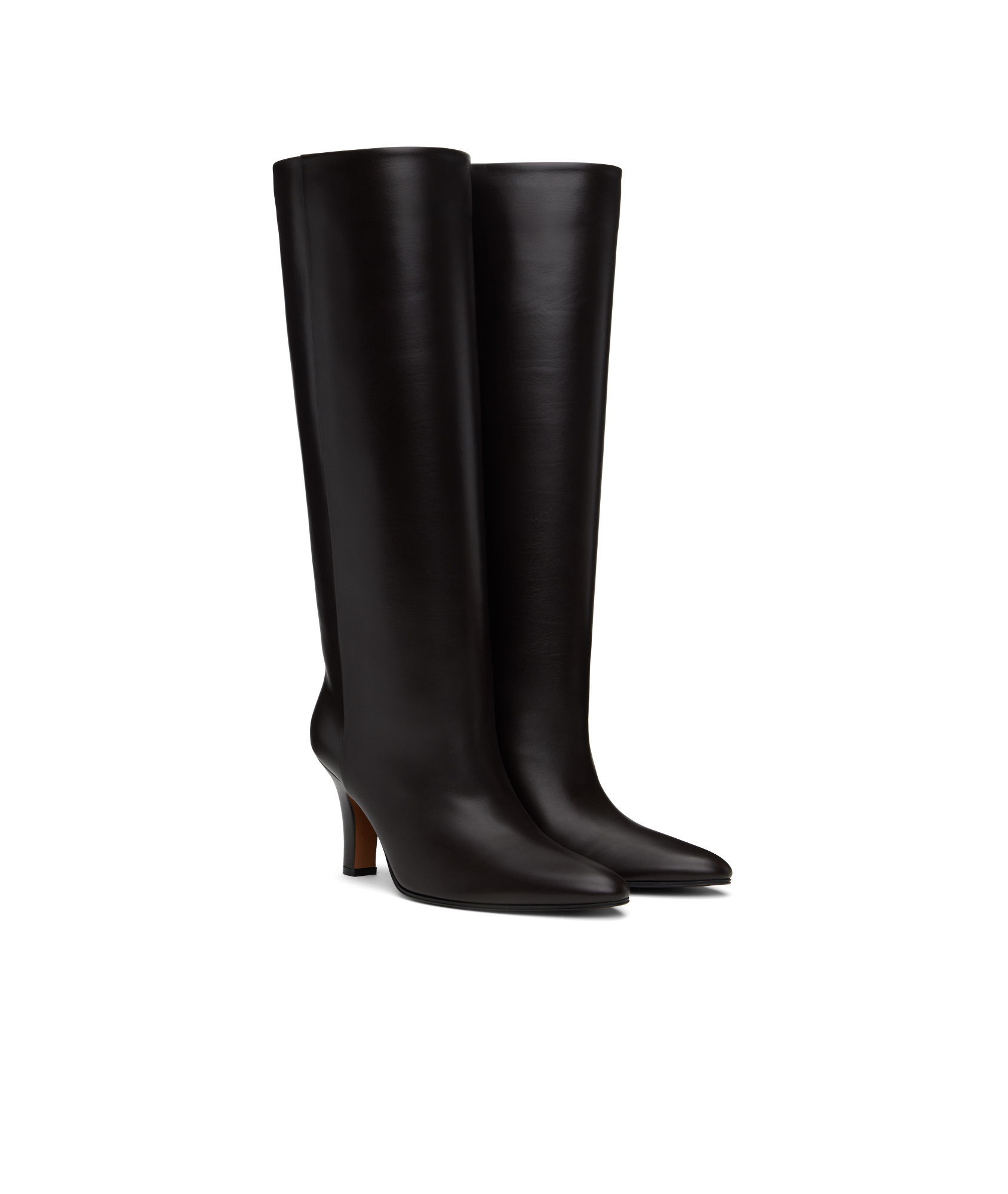 The Row Round-head Boots In Black
