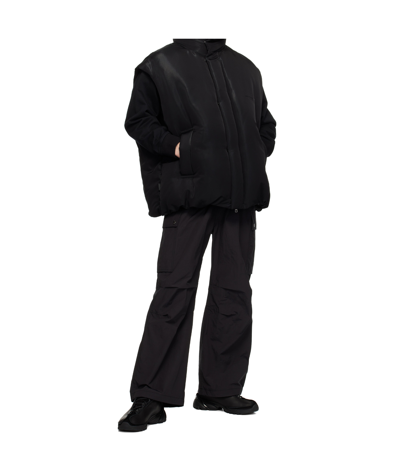 Wooyoungmi Black Bonded-logo Down Vest In Black