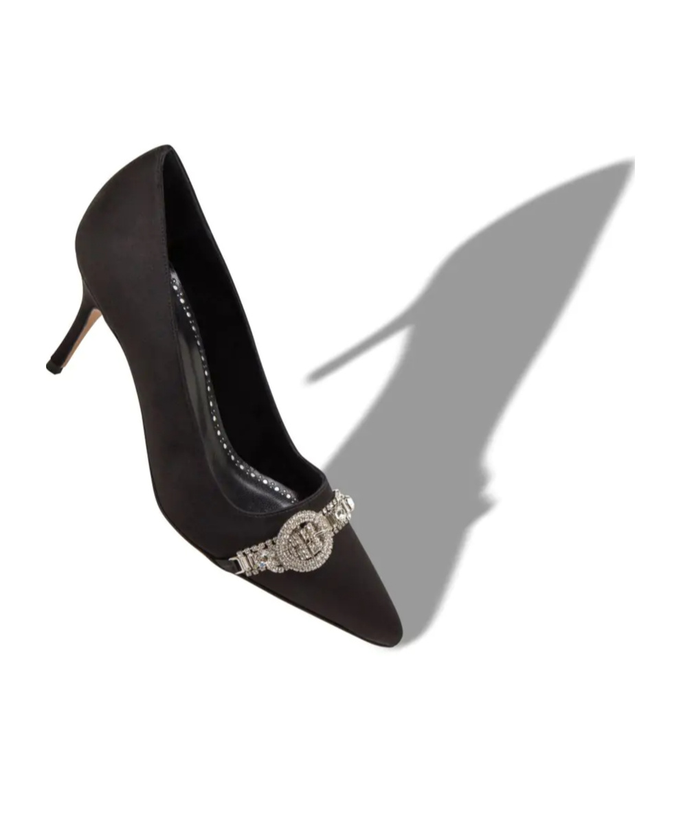 MANOLO BLAHNIK MANOLO BLAHNIK ASAPUMP EMBELLISHED PUMPS