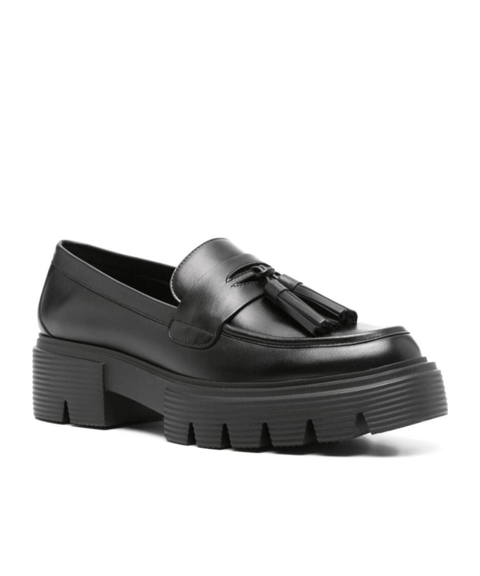 Stuart Weitzman Nolita Tassel-detail Loafers In Black