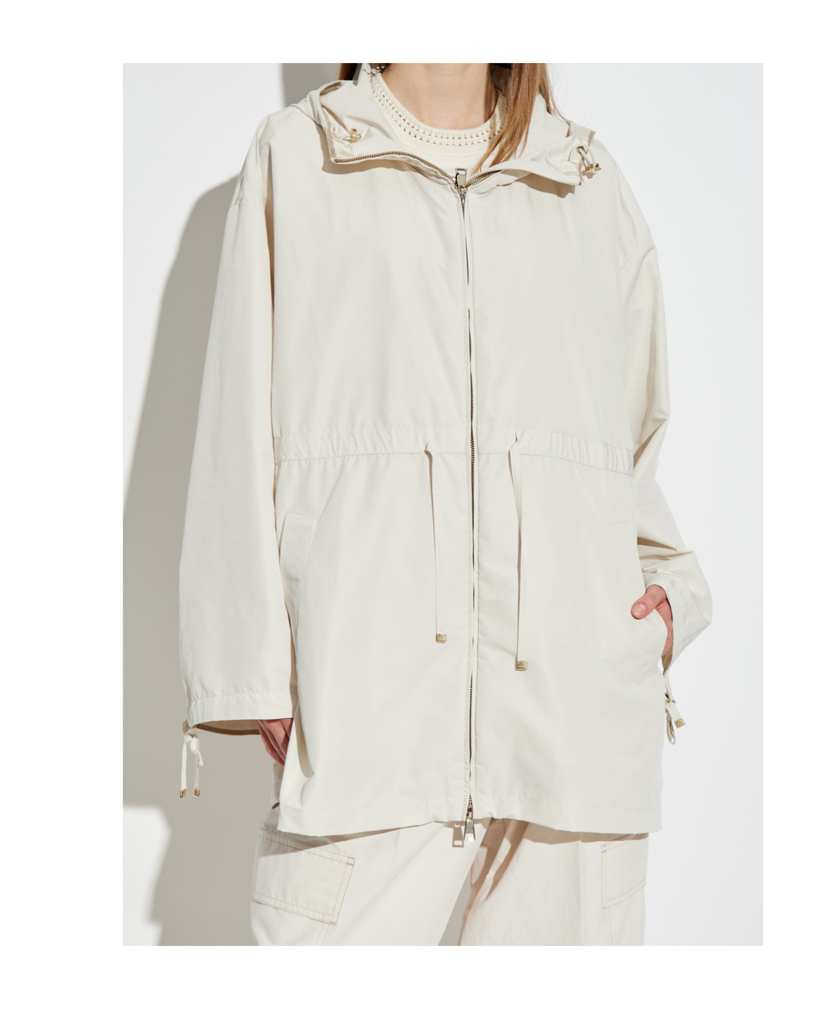 Moncler Saverne Short Parka Jacket In Nude