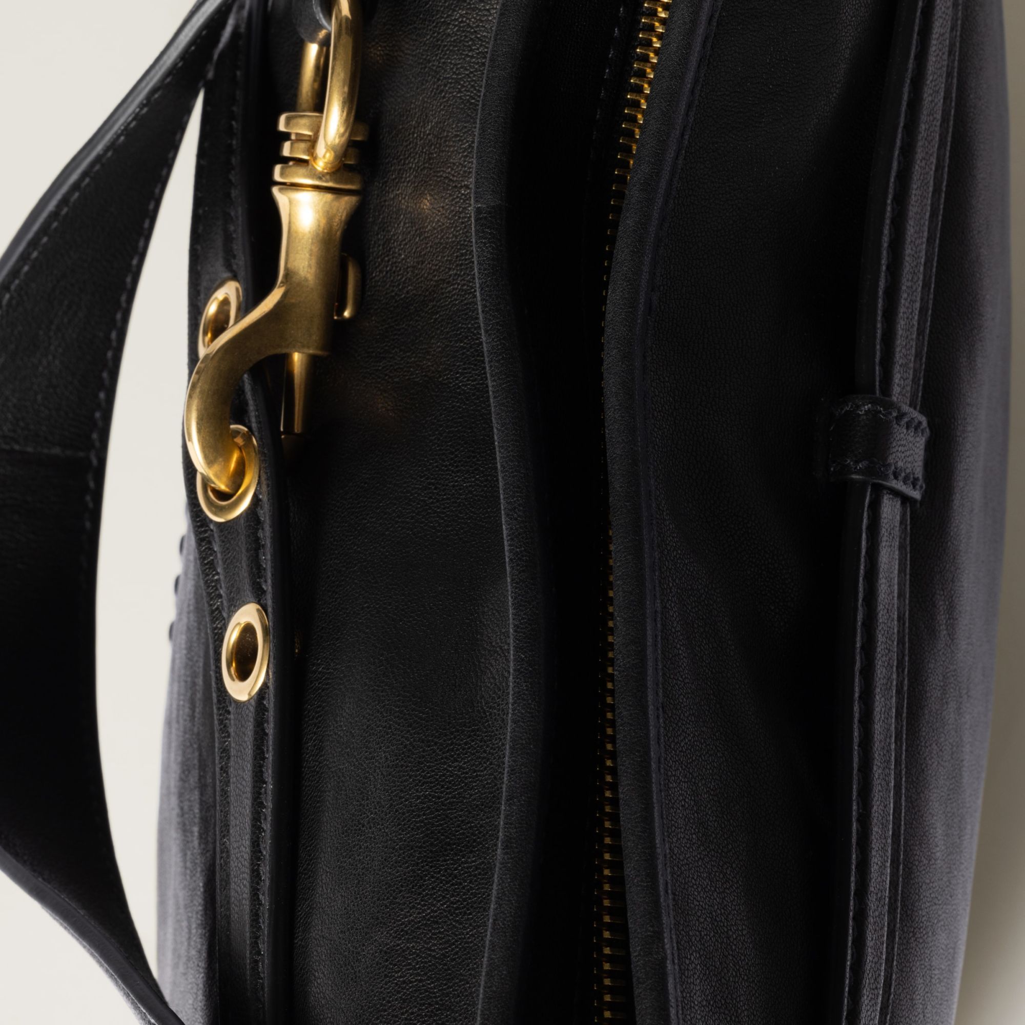 Miu Miu Aventure Leather Shoulder Bag In Black