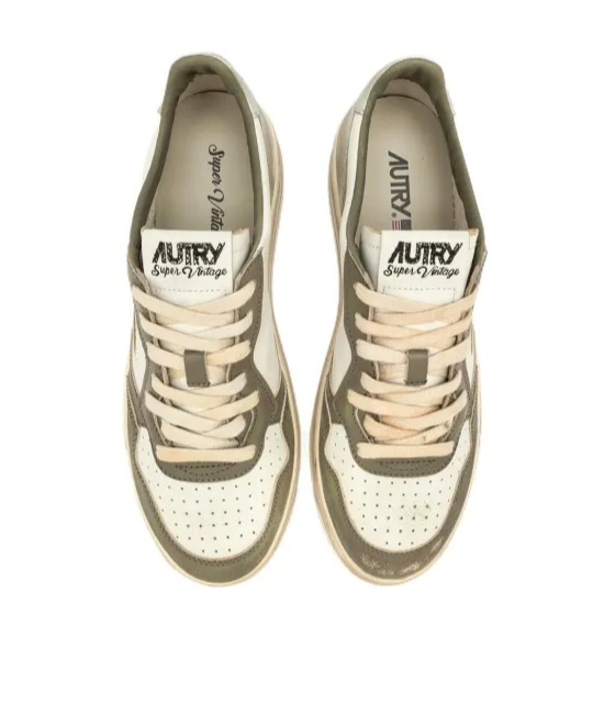 Autry Lace-up Low-cut Casual Shoes In Nude