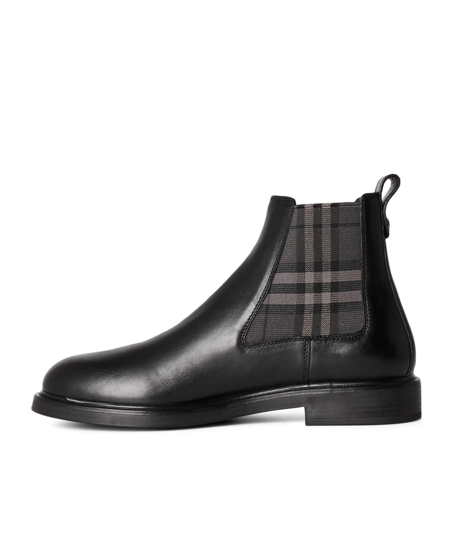 Burberry Solid Color Boots In Black