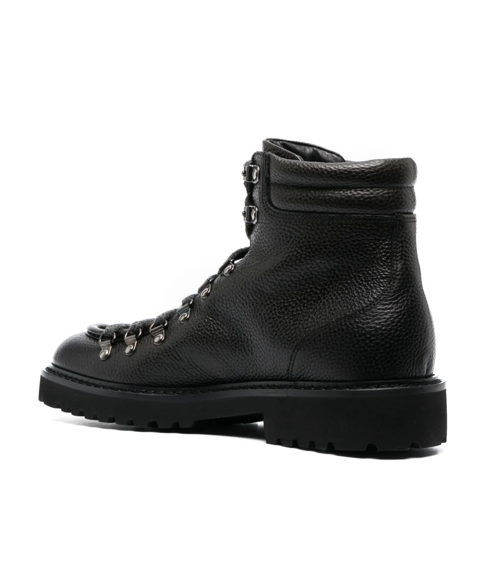 Doucal's Pebbled Leather Ankle Boots In Black