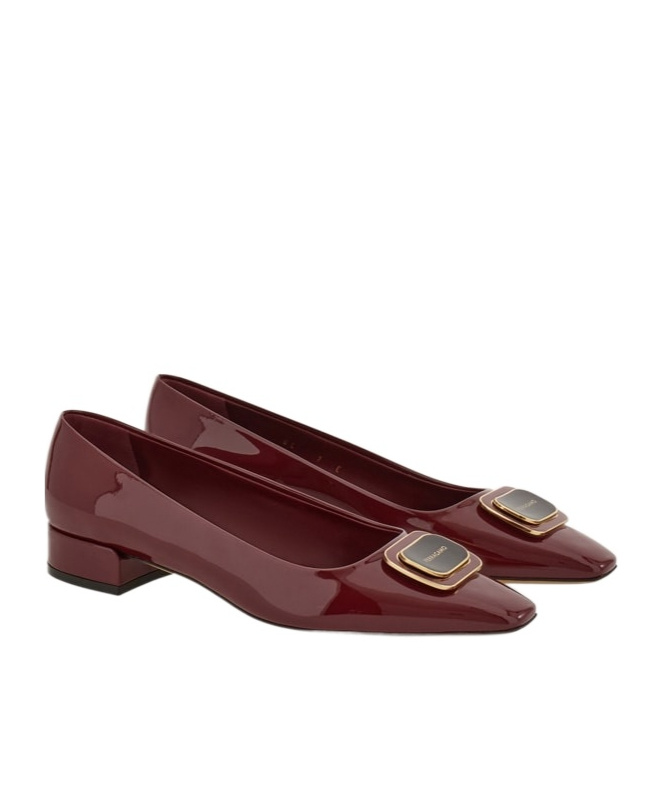 Ferragamo New Vara Plate Ballerina Shoes In Red