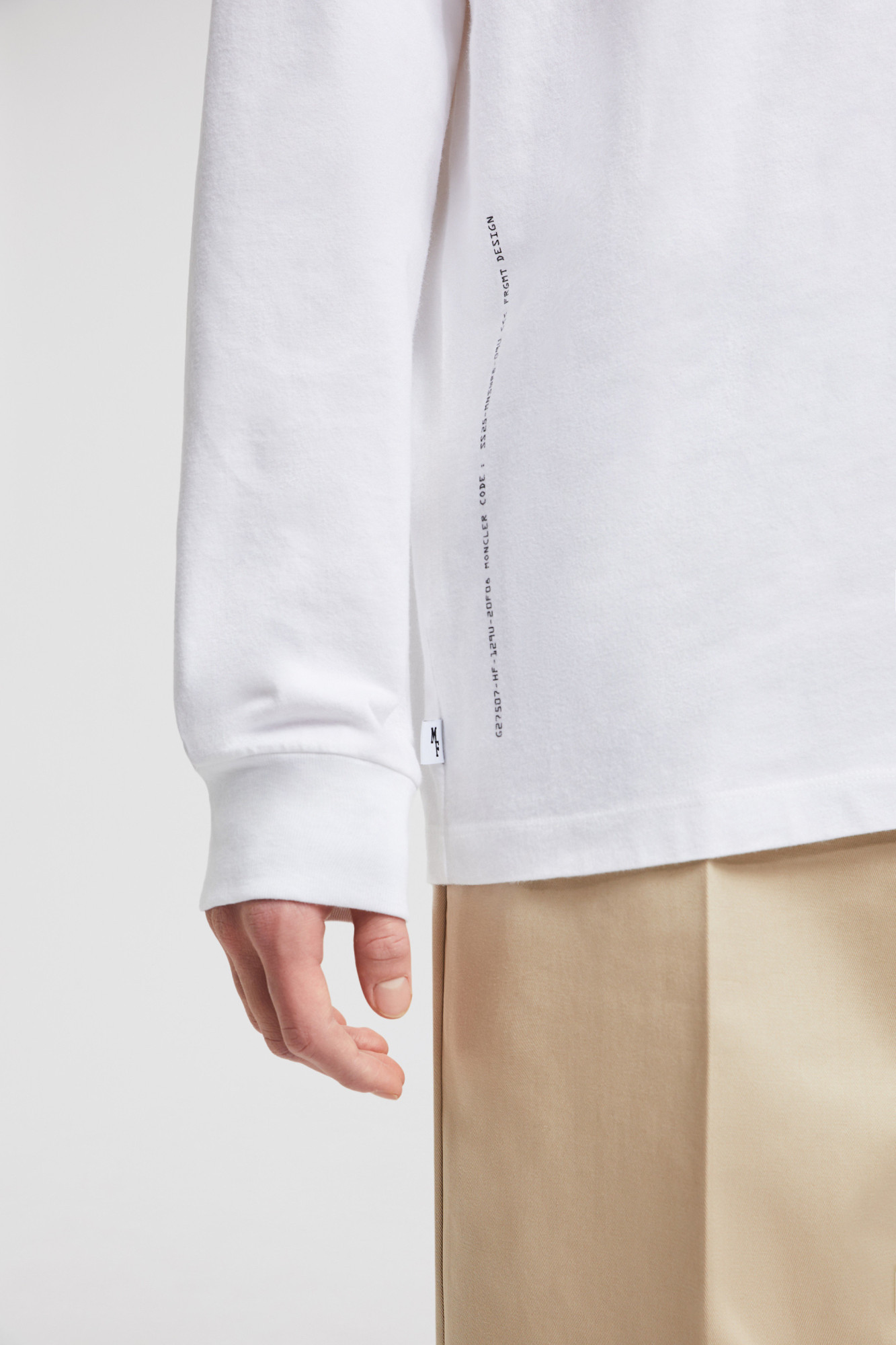 Moncler T-shirt À Manches Longues Et Logo Dessiné X Frgmt In White