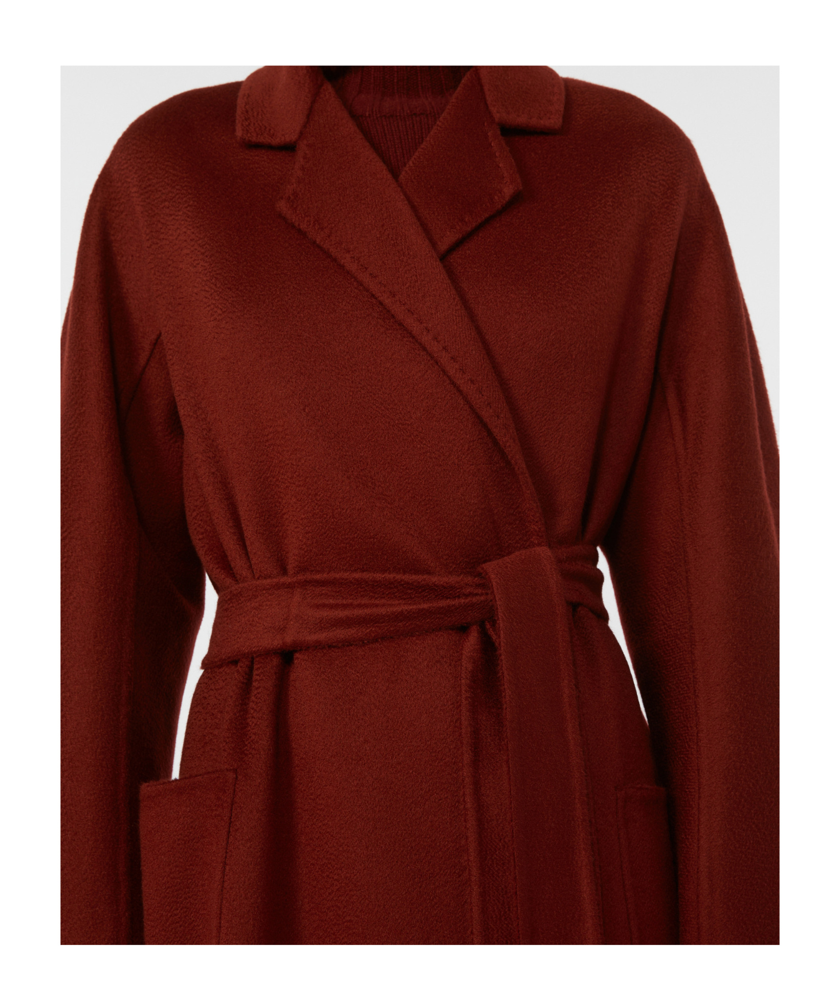 Max Mara Lapel Long-sleeved Coat In Burgundy