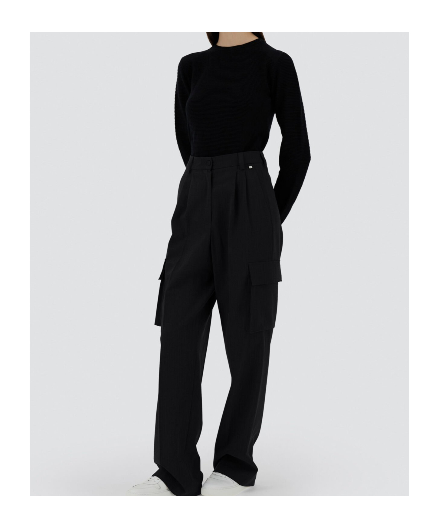 Shop Herno Pleat-detail Cargo Trousers In Black