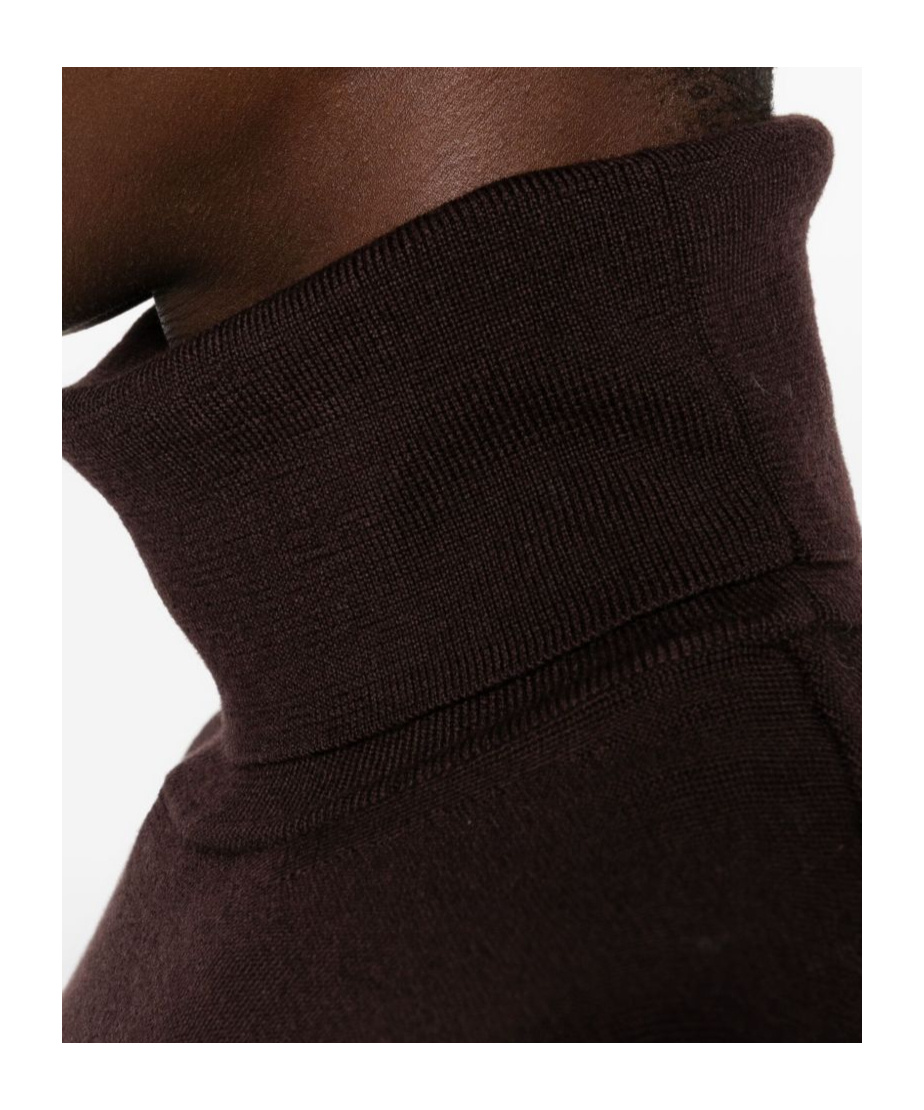 Alpha Studio Classic Turtleneck Sweater In Rich Brown Merino Wool In Brown
