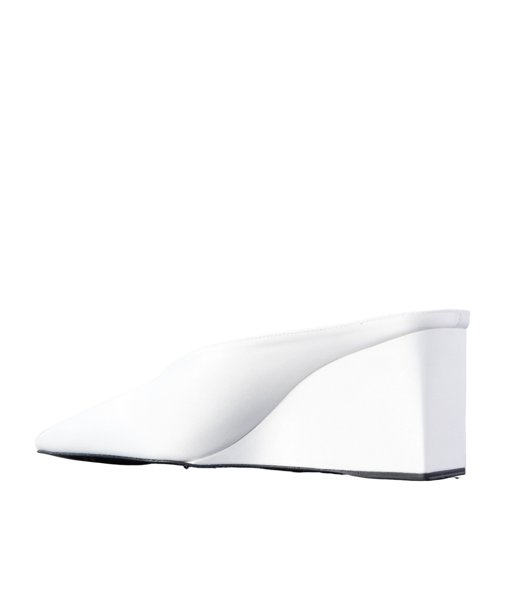 Alaïa Satin Point-toe Wedge Mules In White