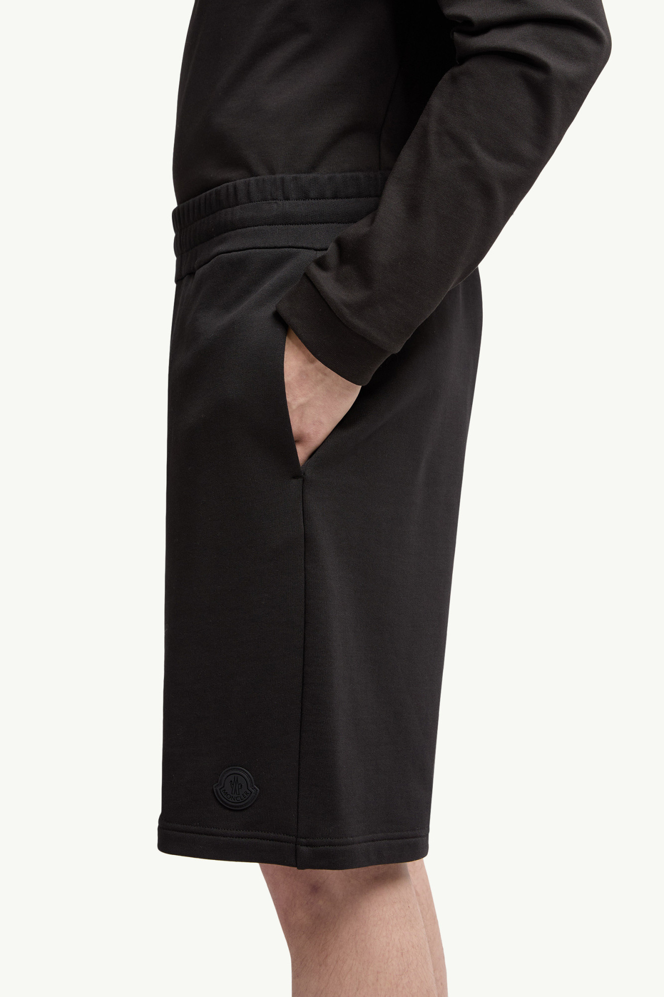 Moncler Elasticated-waist Cotton Shorts In Black