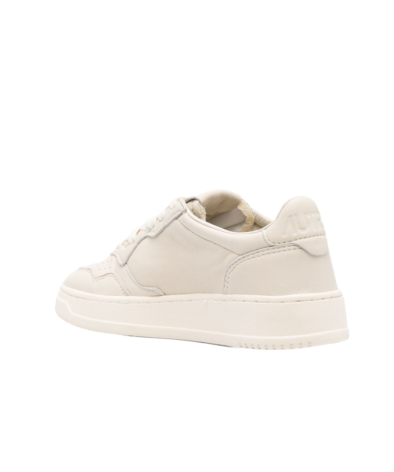 Autry Medalist Low Wom Solidgoat Shoes In White