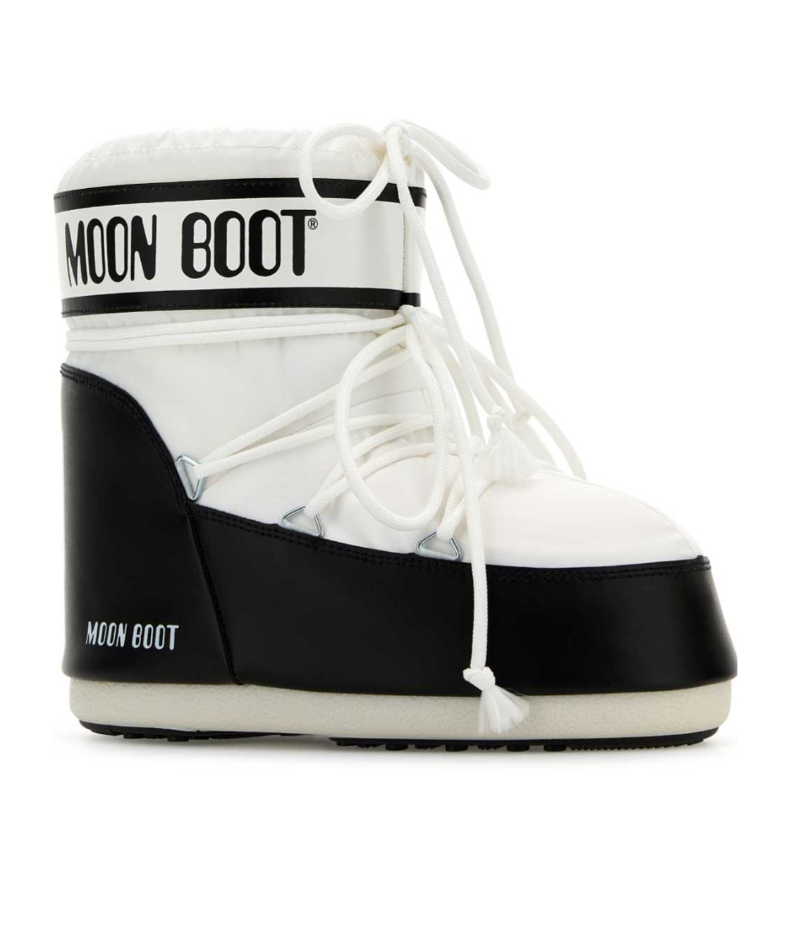 Moon Boot Low Snow Boots Flat Sole Padded Design In Black