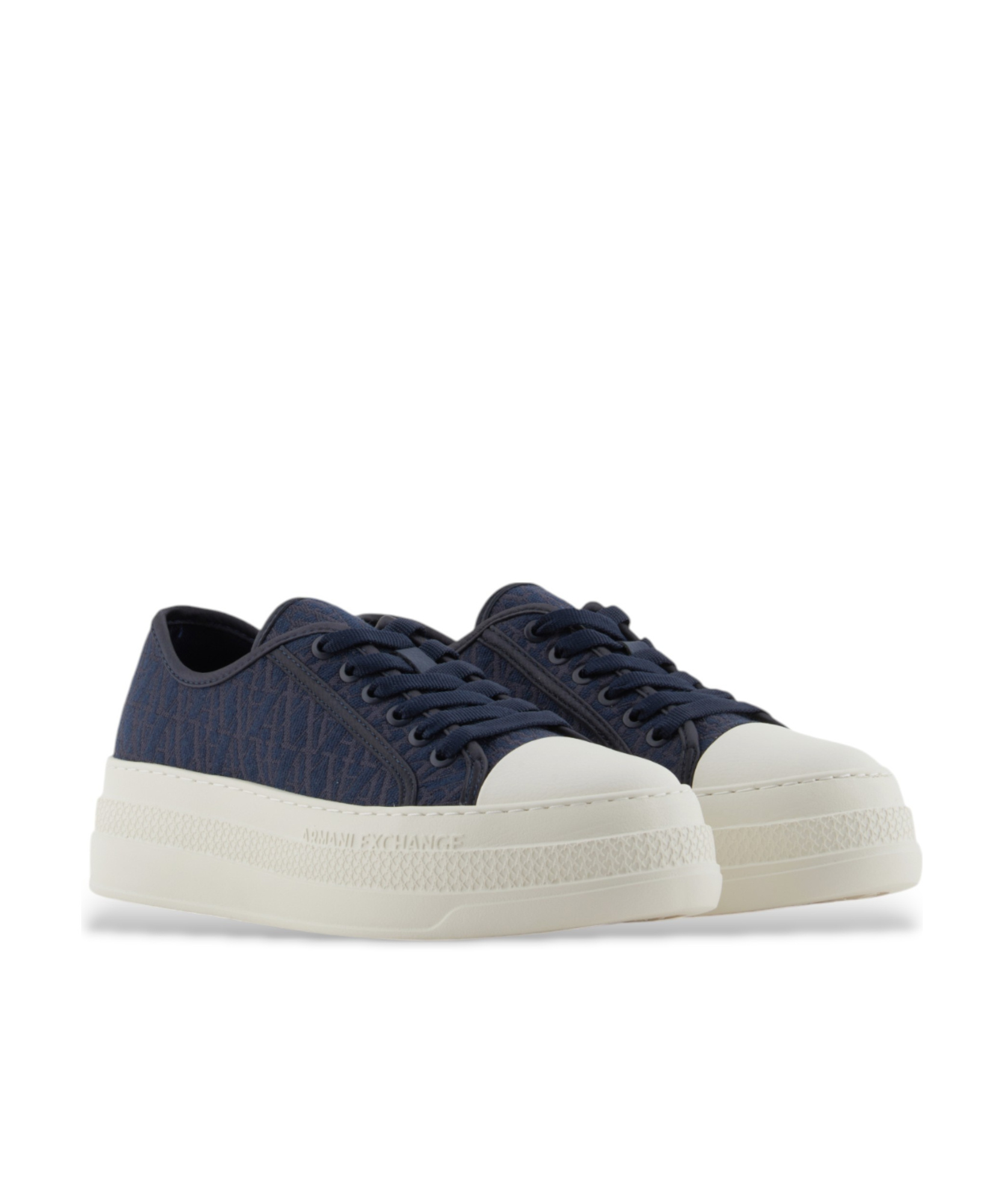 ARMANI EXCHANGE THICK-SOLED LOW-TOP CASUAL SHOES