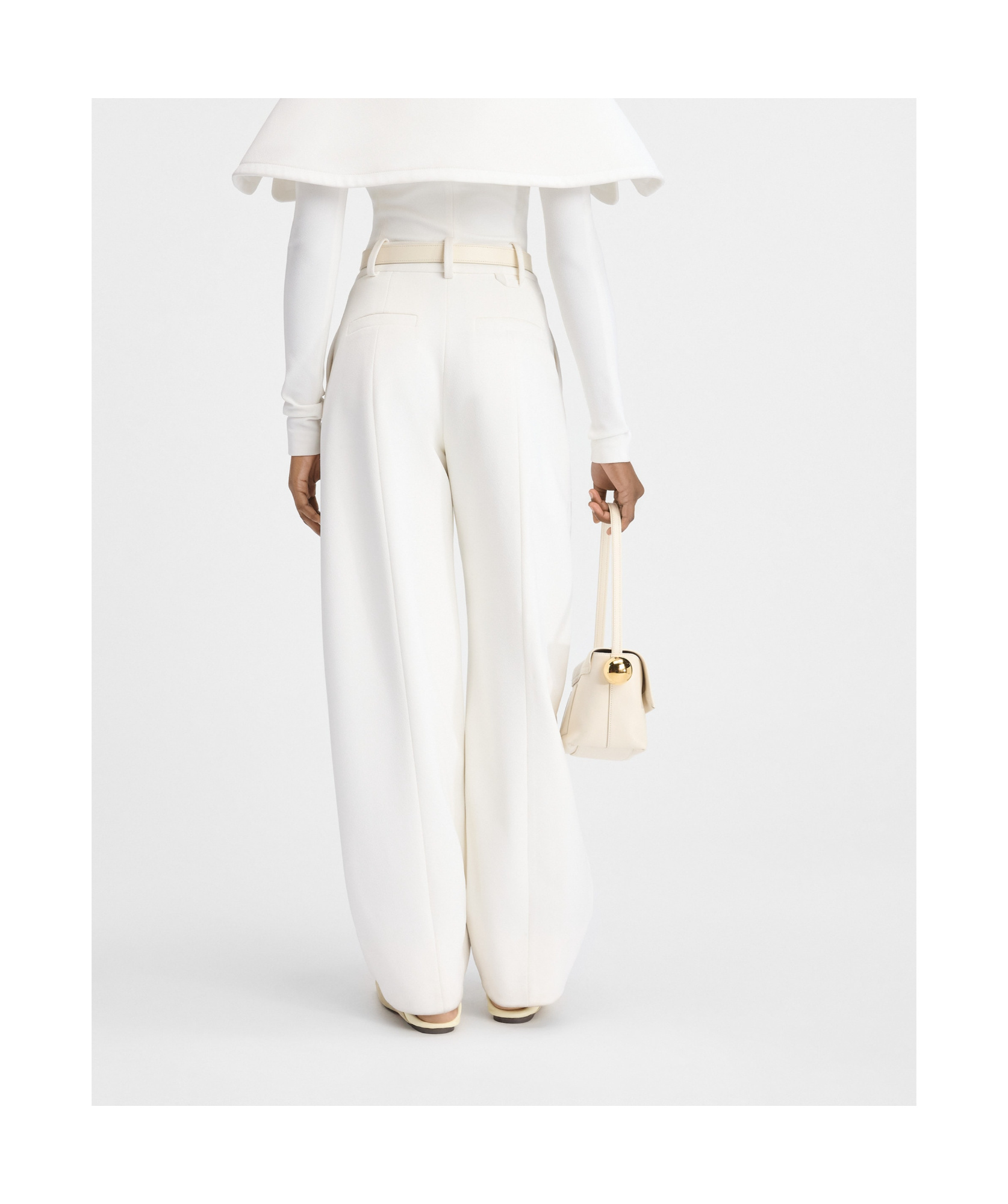 Jacquemus Le Pantalon Ovalo Trousers In White
