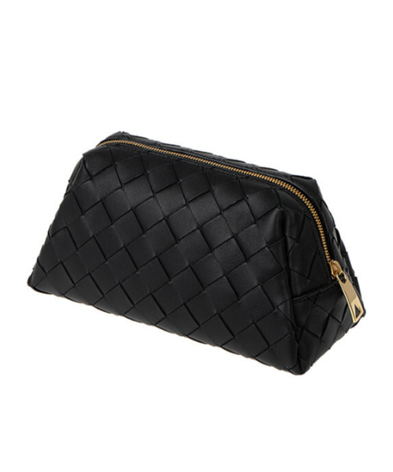 Bottega Veneta Woven Clutch In Black