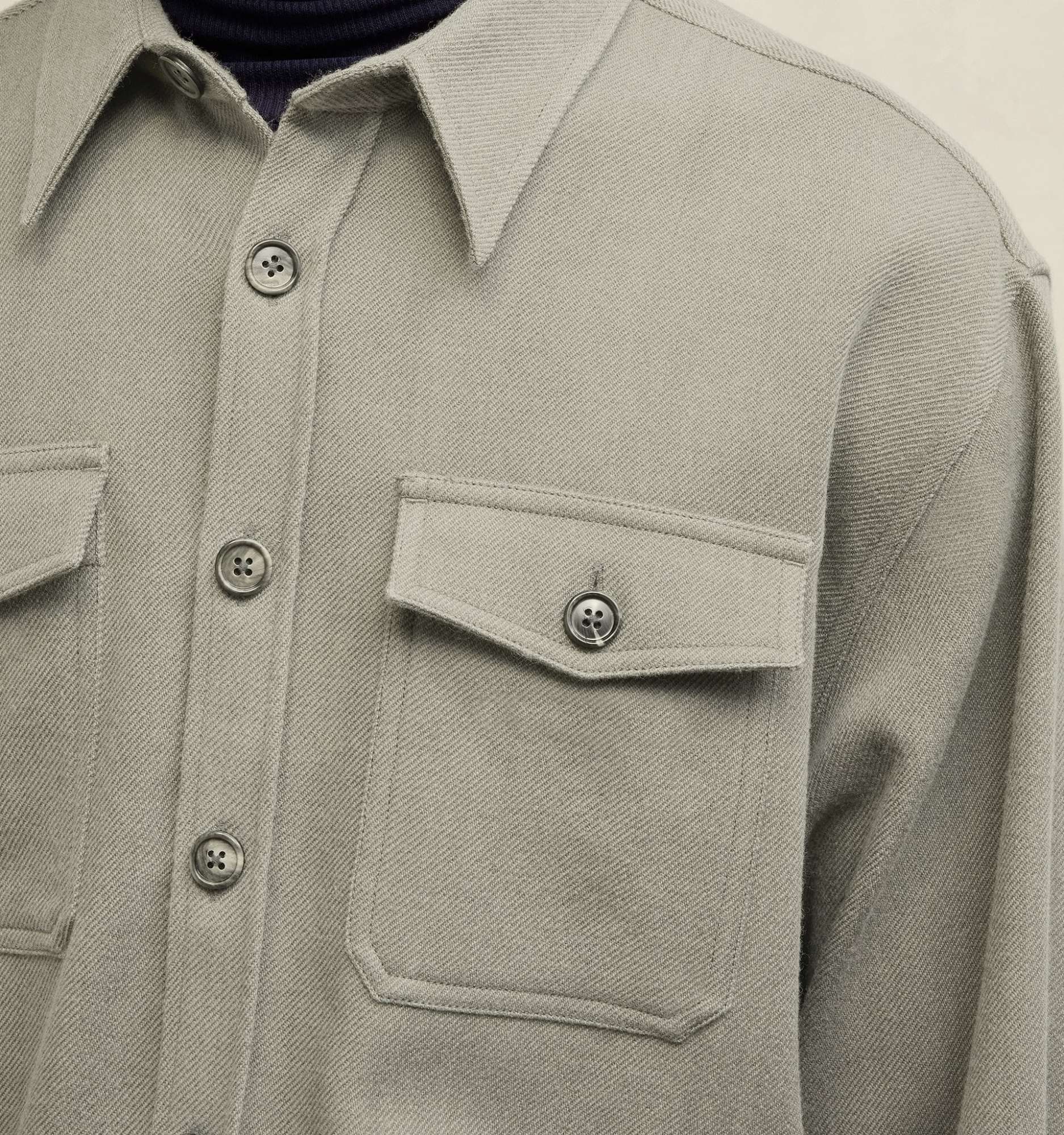 Ami Alexandre Mattiussi Ami Paris Long Sleeved Buttoned Shirt In Gray