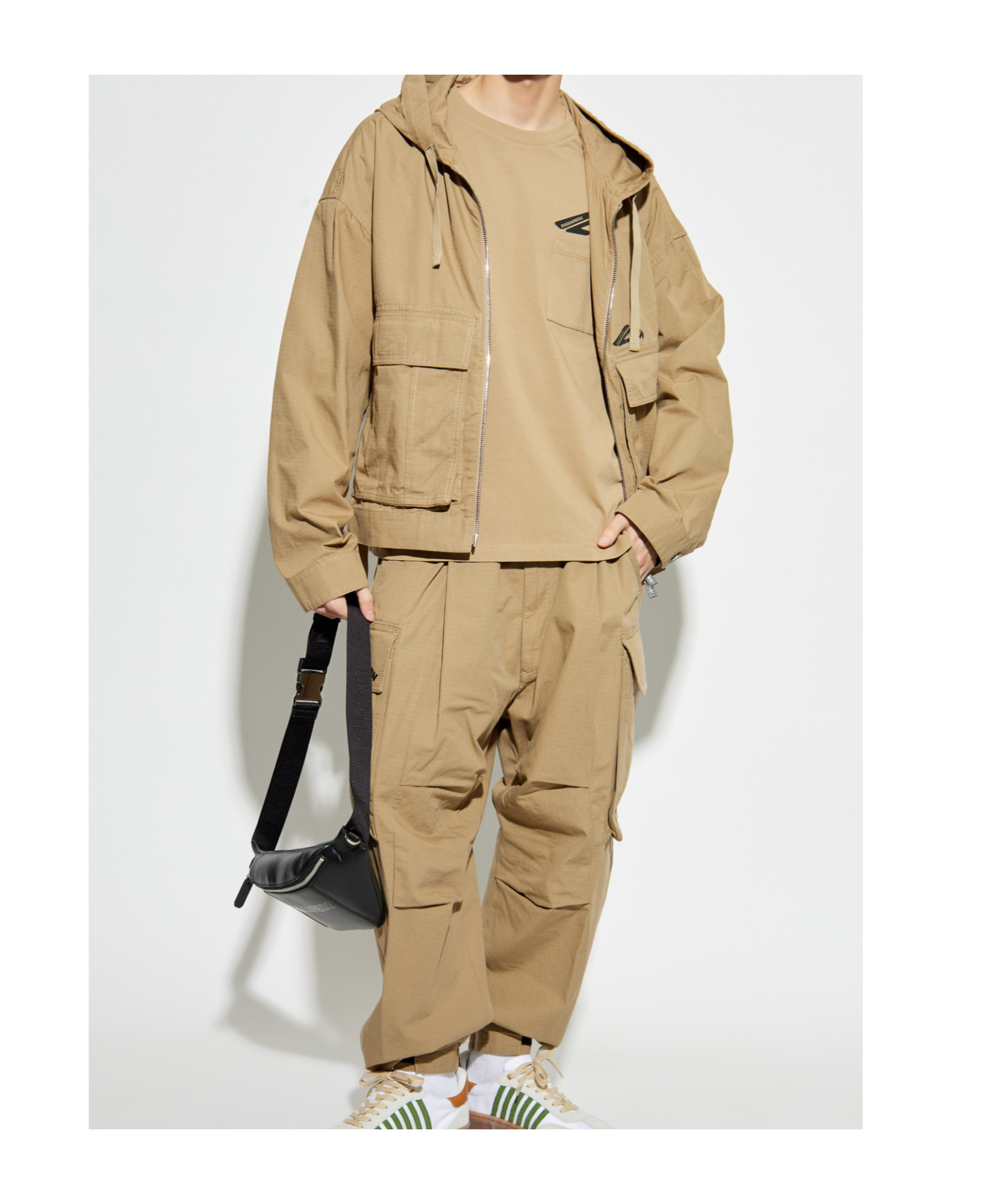 Dsquared2 Logo-print Hooded Jacket In Nude