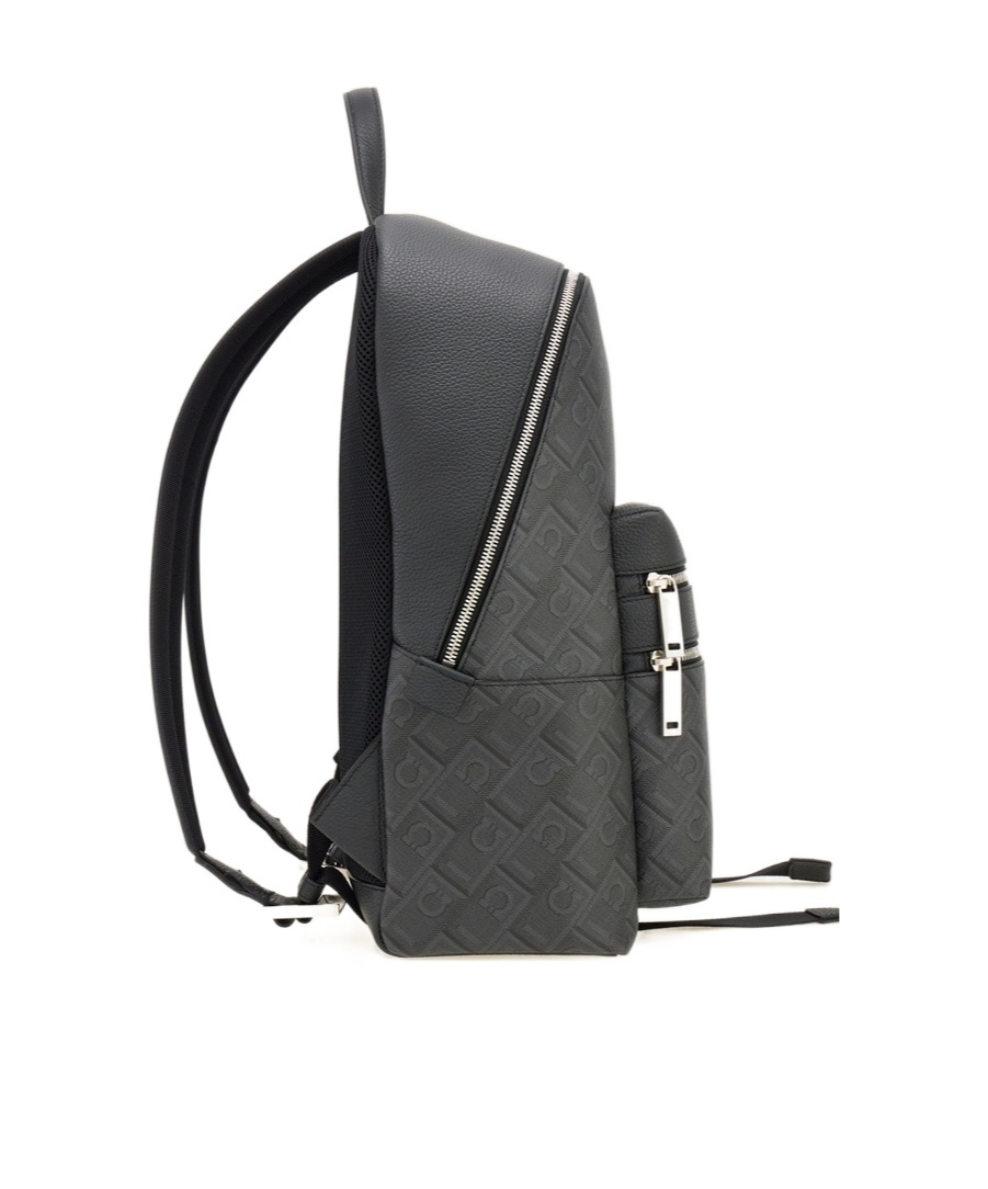Ferragamo Men's Ss24 Black Leather Luxury Handbag In Black