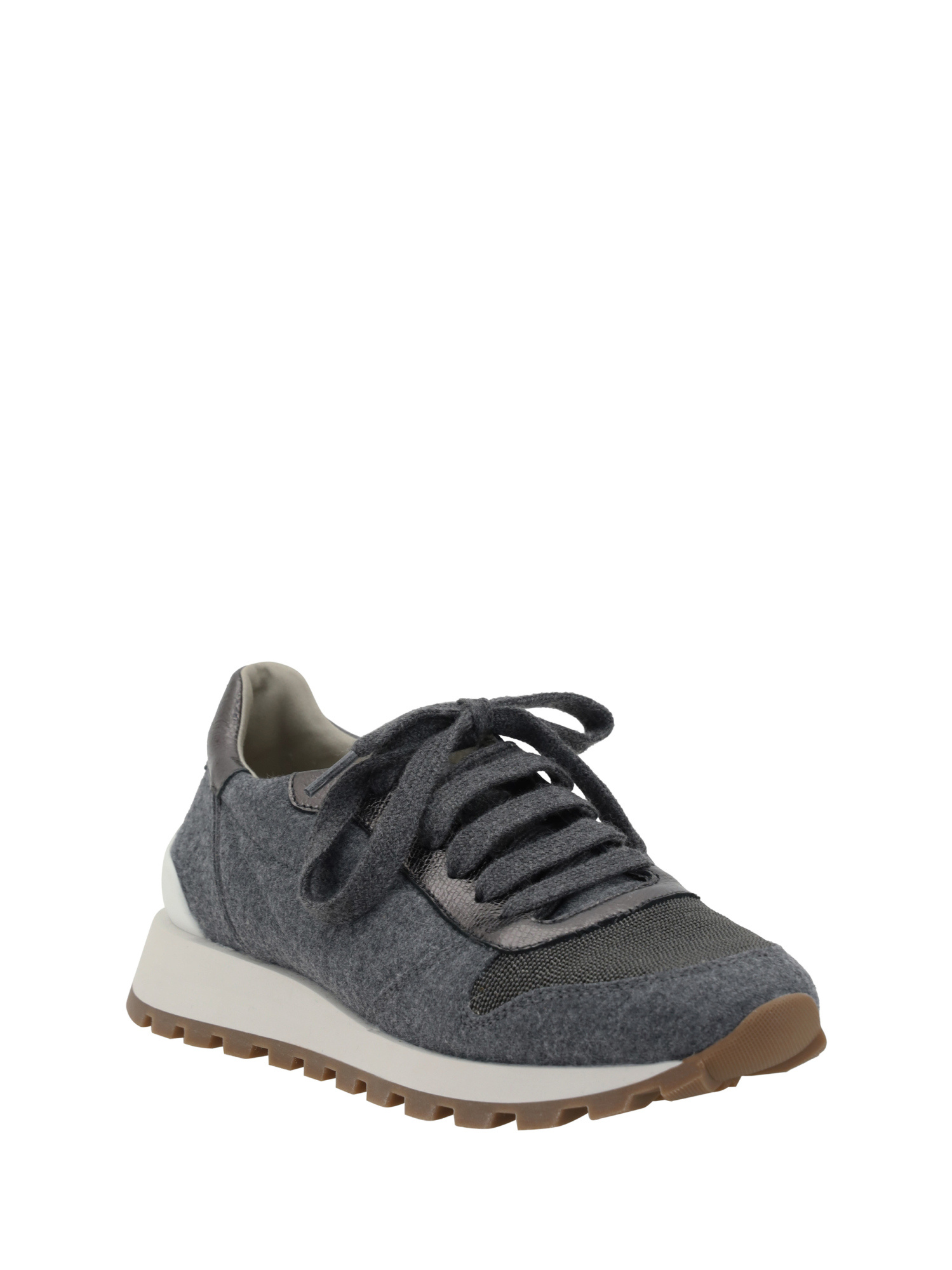 Brunello Cucinelli Low Top Sneakers With Contrast Sole And Textured Panels In Gray