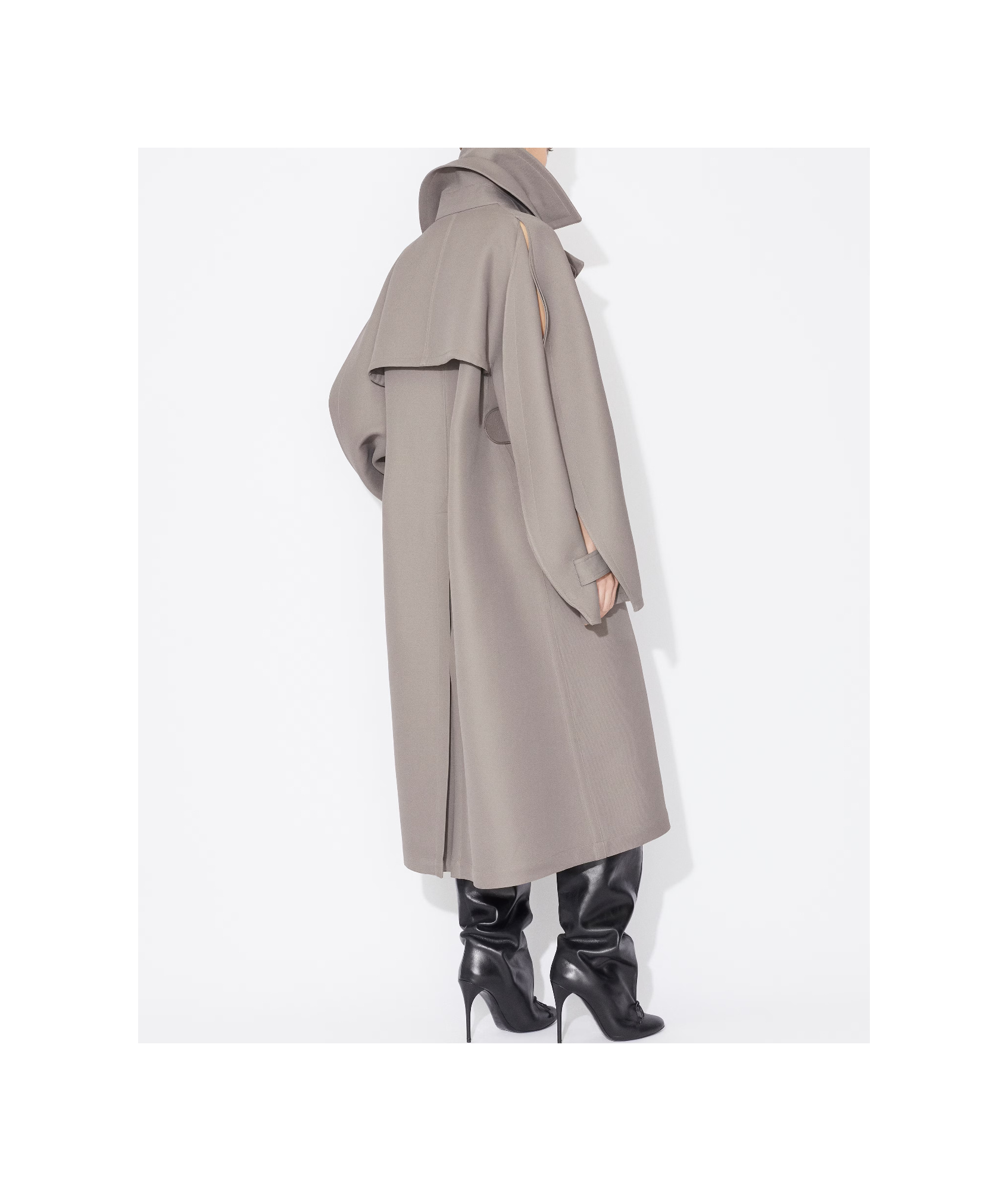 Alaïa Layered Collar Slit-sleeve Trench Coat In Gray