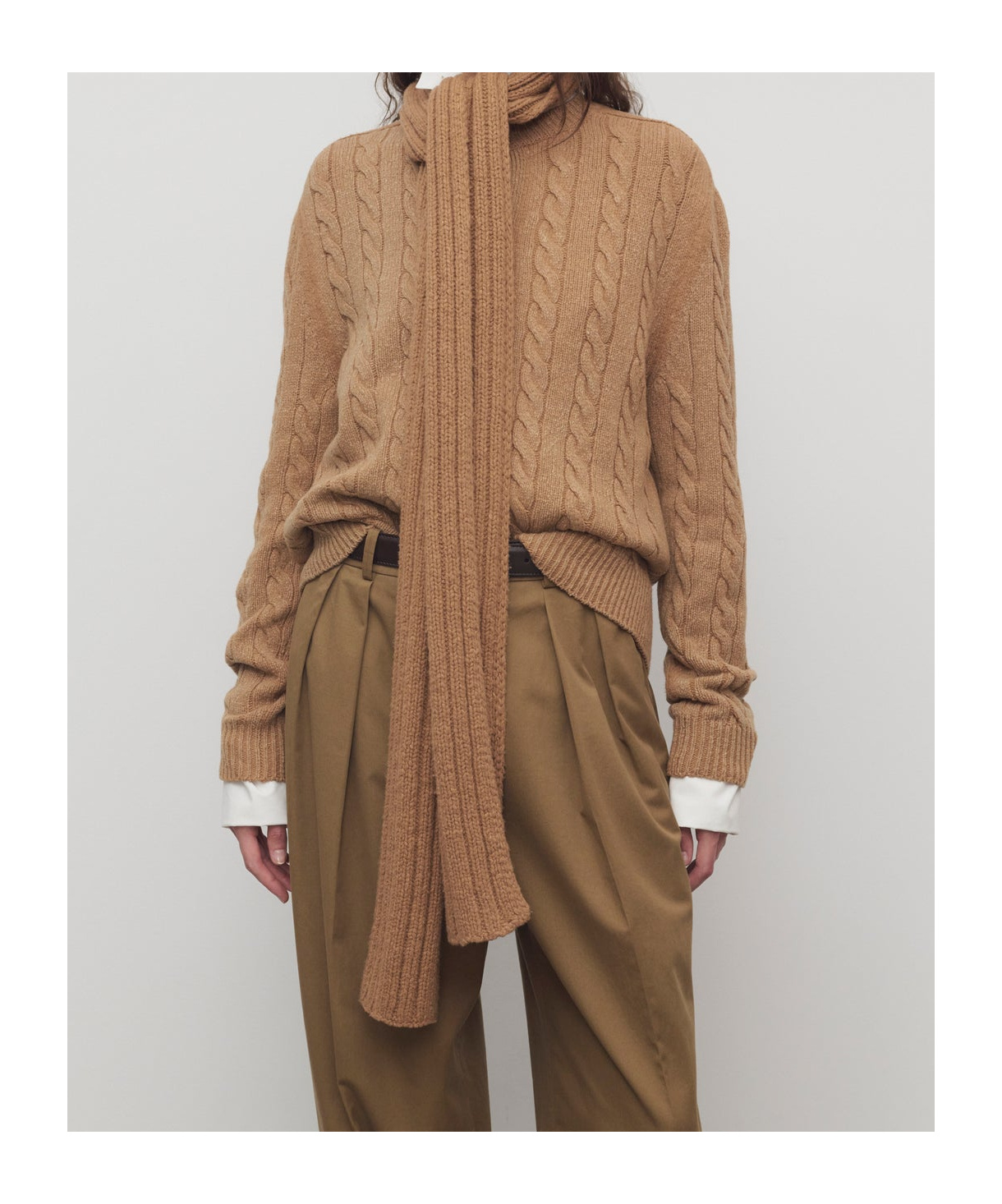 The Row Amos Scarf In Wool In Brown