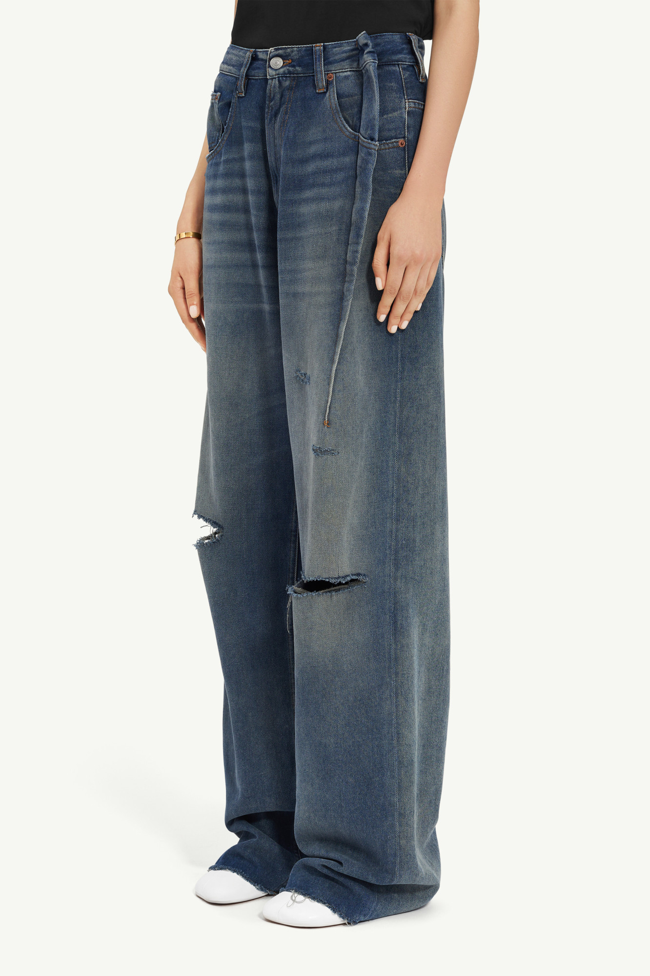 Mm6 Maison Margiela Pleated Bootcut Jeans In Gray
