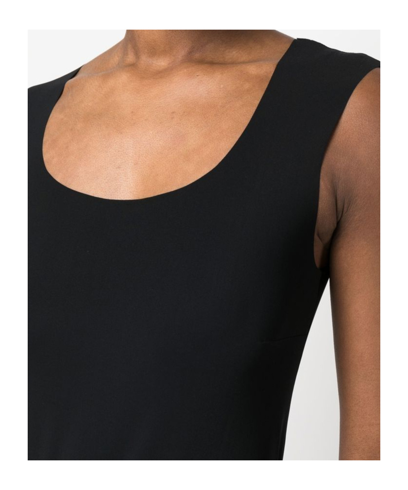 Patrizia Pepe Sleeveless Stretch Top In Nero