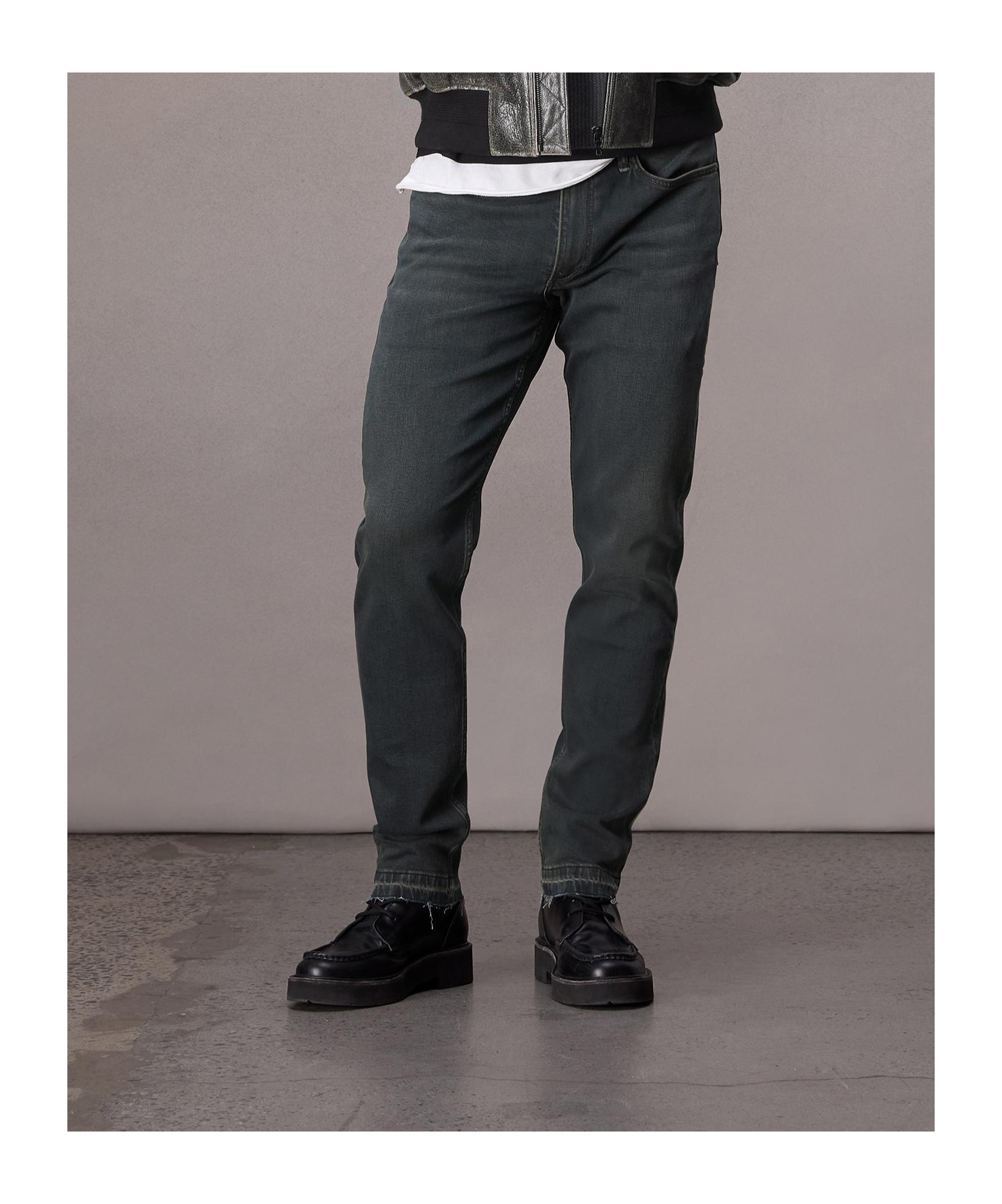 Rag & Bone Belt-loop Jeans In Black