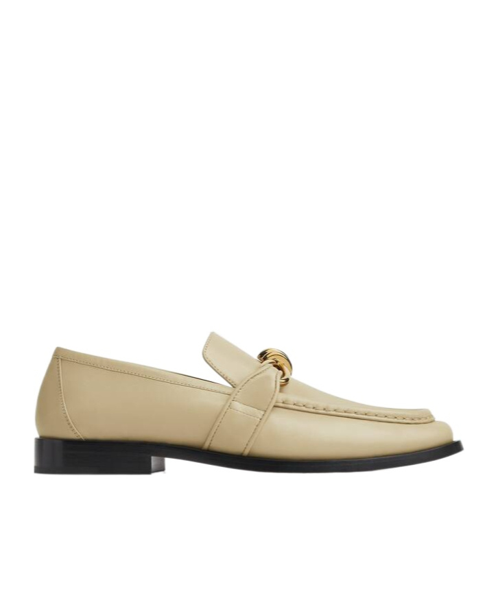 Bottega Veneta Calfskin Alstaire Loafers In Nude