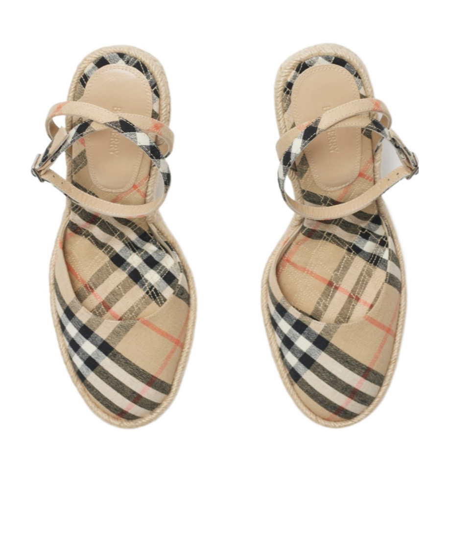 Burberry Check Mews Espadrille Pumps In Sand