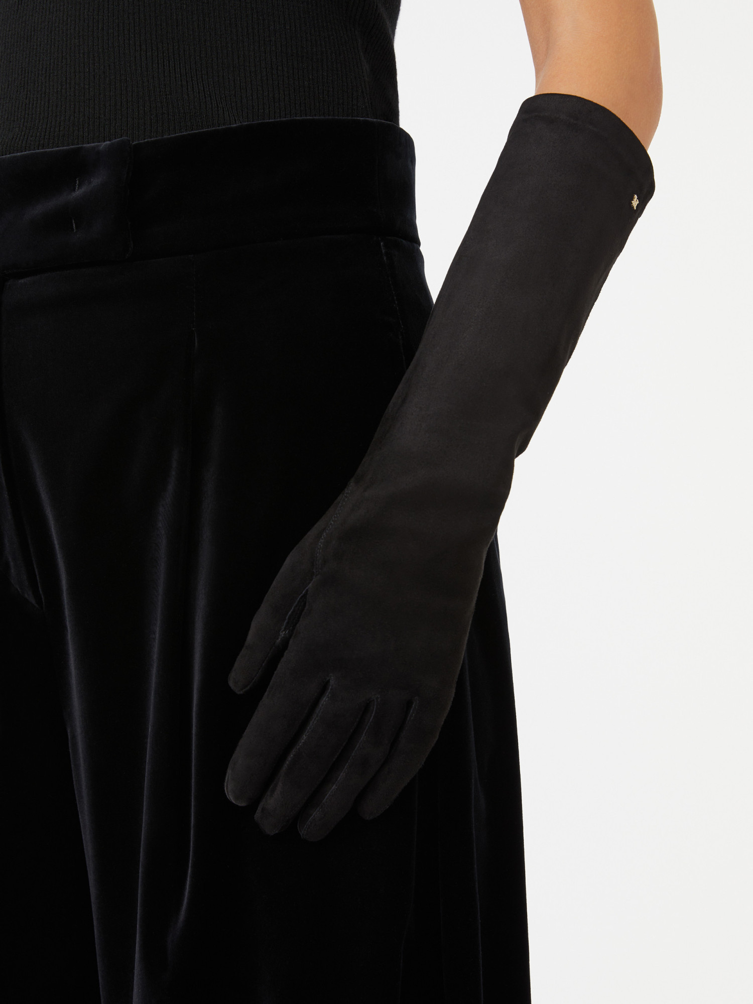 Max Mara Long Suede Nappa Gloves 229.00 In Black