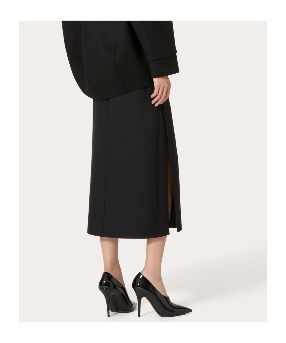 Valentino Virgin Wool Longuette Skirt With Slits And Silk Lining In Black