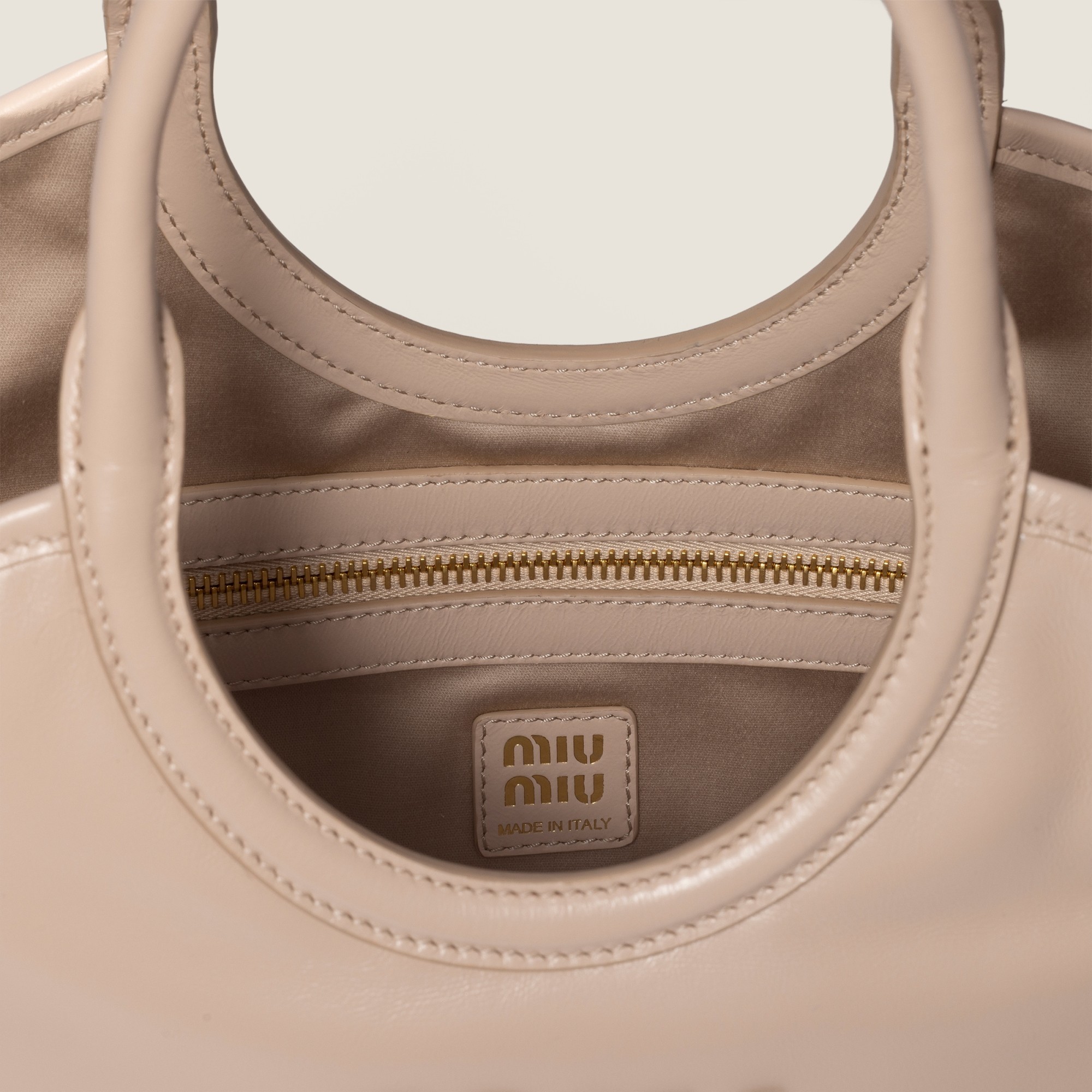 Miu Miu Ivy Logo Shoulder Bag In Neutral