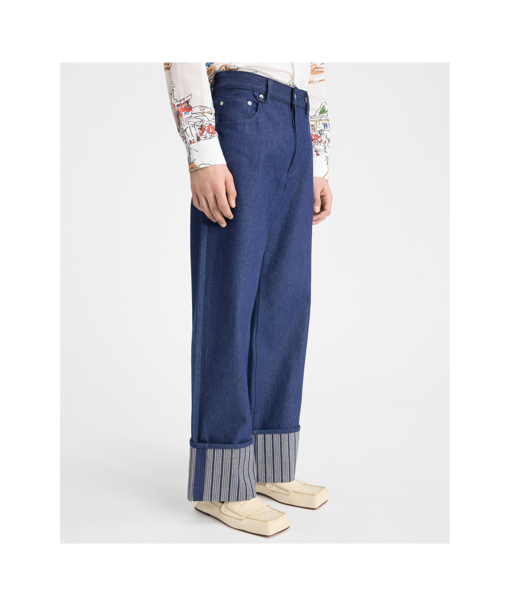 Shop Jacquemus Belt-loop Jeans In Blue